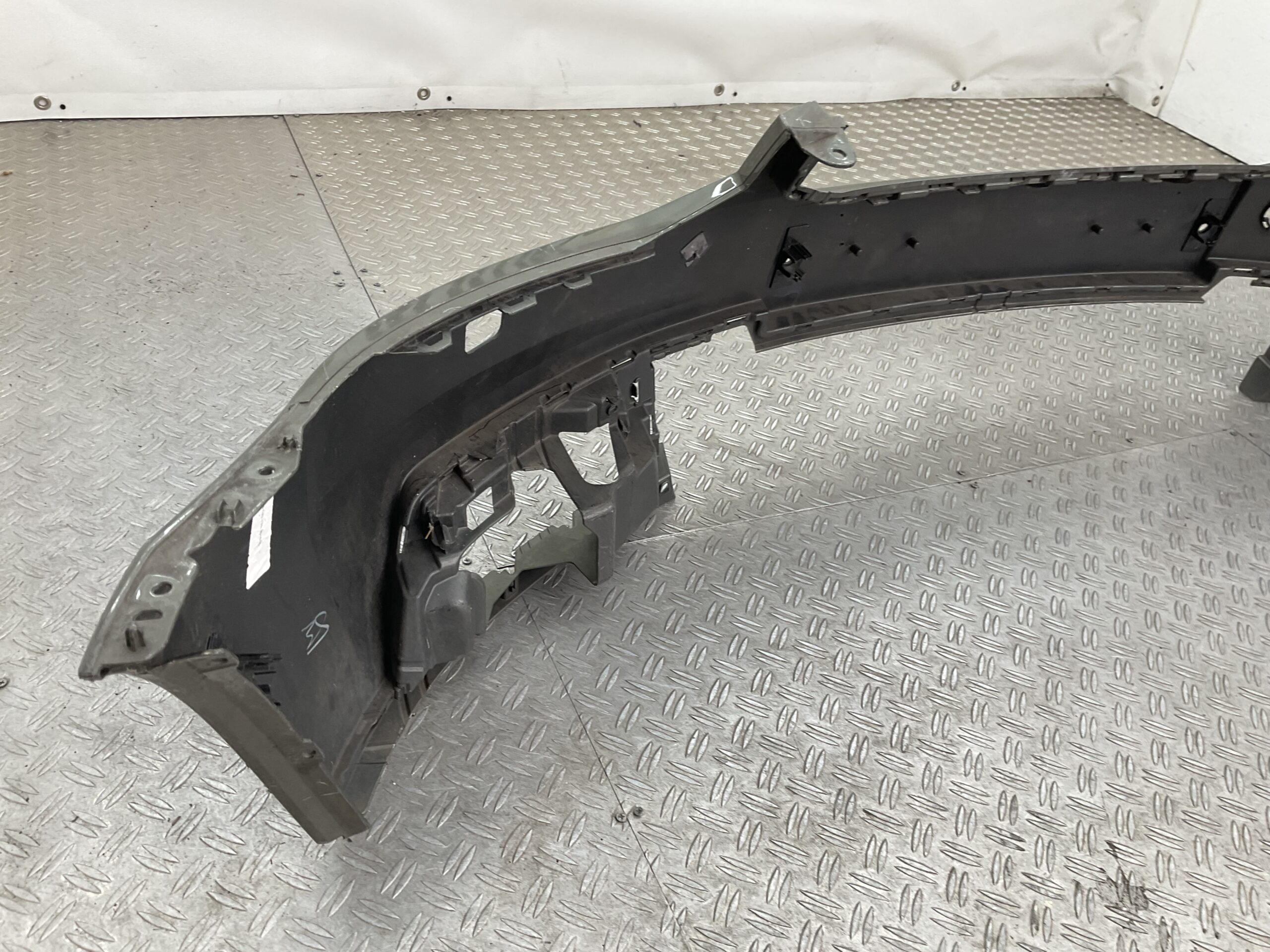 Bumper Skoda Yeti Restyle 5L 13- 5L0807221f Voorbumper H5-22907
