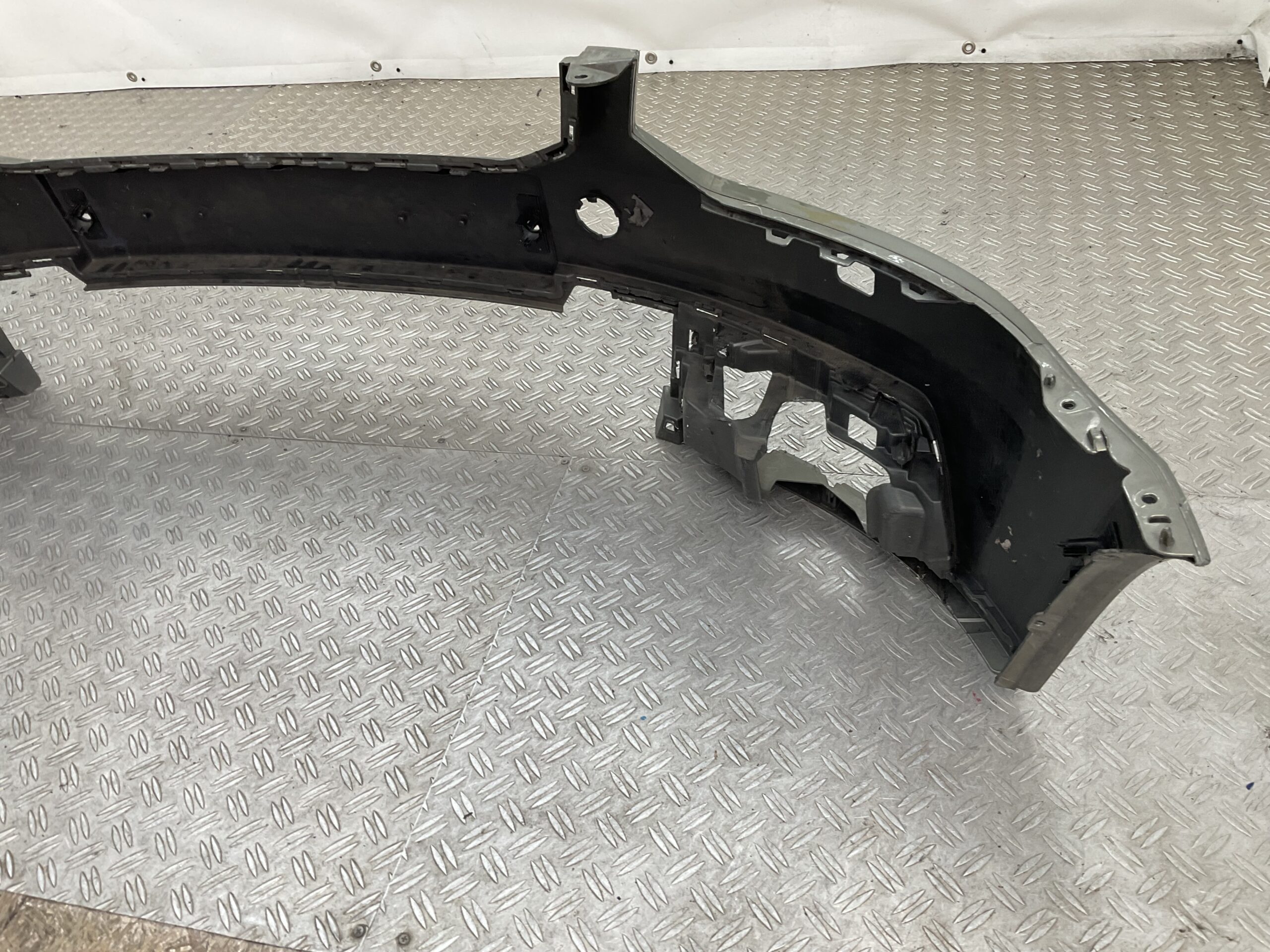 Bumper Skoda Yeti Restyle 5L 13- 5L0807221f Voorbumper H5-22907