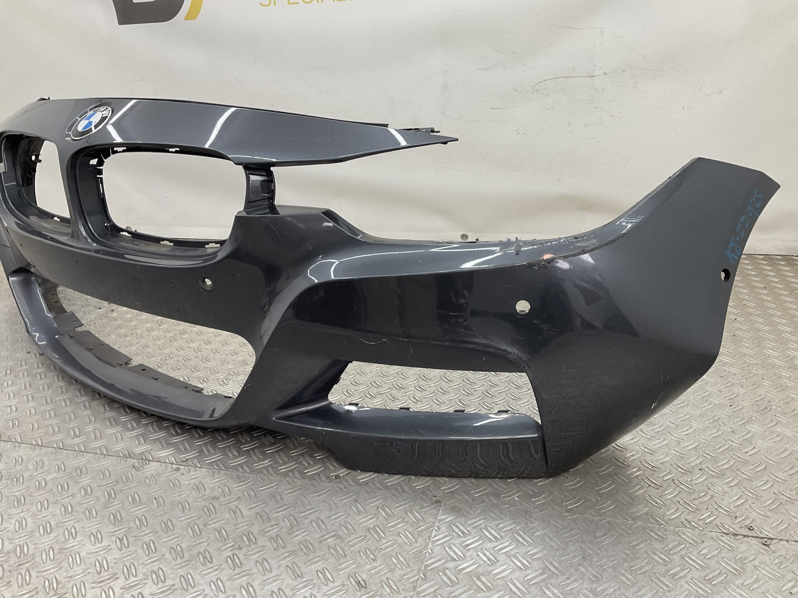 Bumper BMW 3 Serie F30 F31 M Pakket M-Pakket B39 511115857711 Voorbumper K8-22925