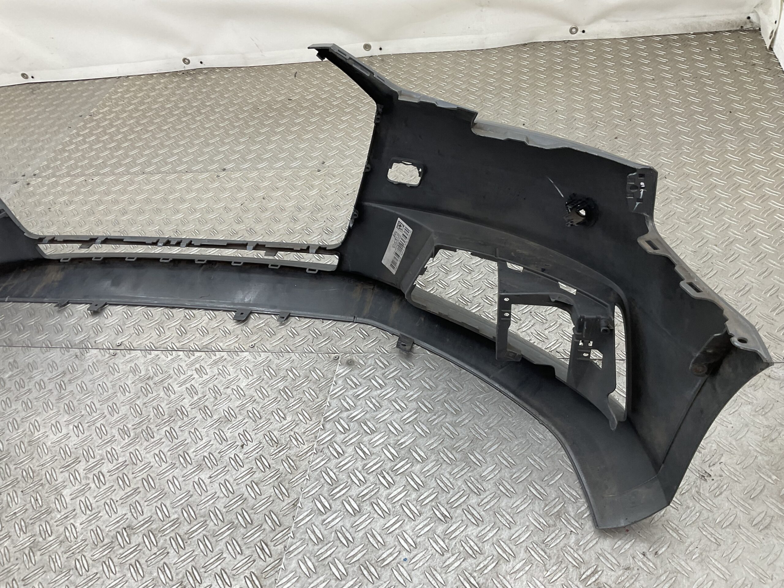 Bumper Audi A4 BW0 B9 Normaal 14-17 8W0807437 Voorbumper H5-22930
