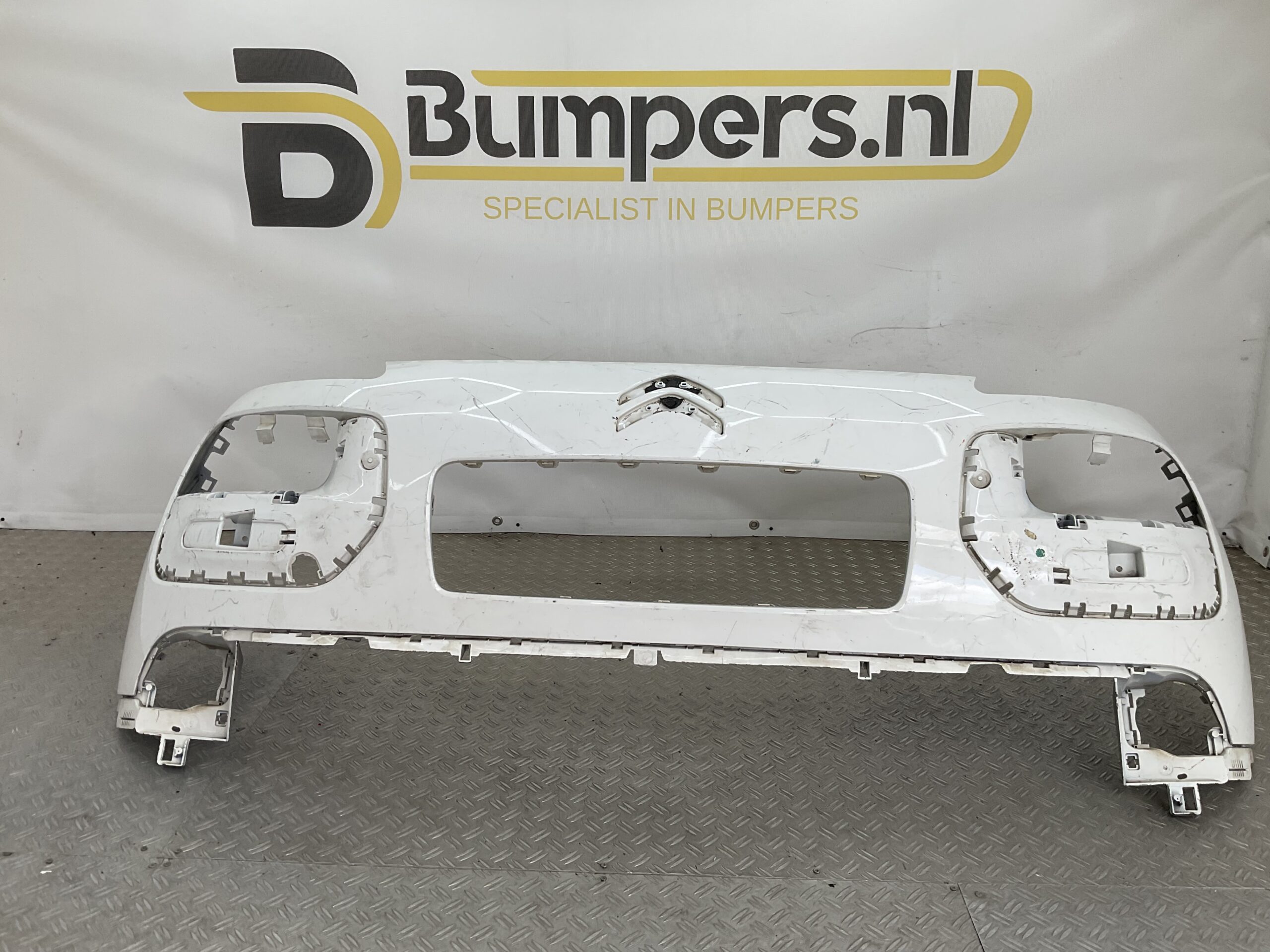 Bumper Citroen C4 Cactus 9801741077 Voorbumper F4-22963