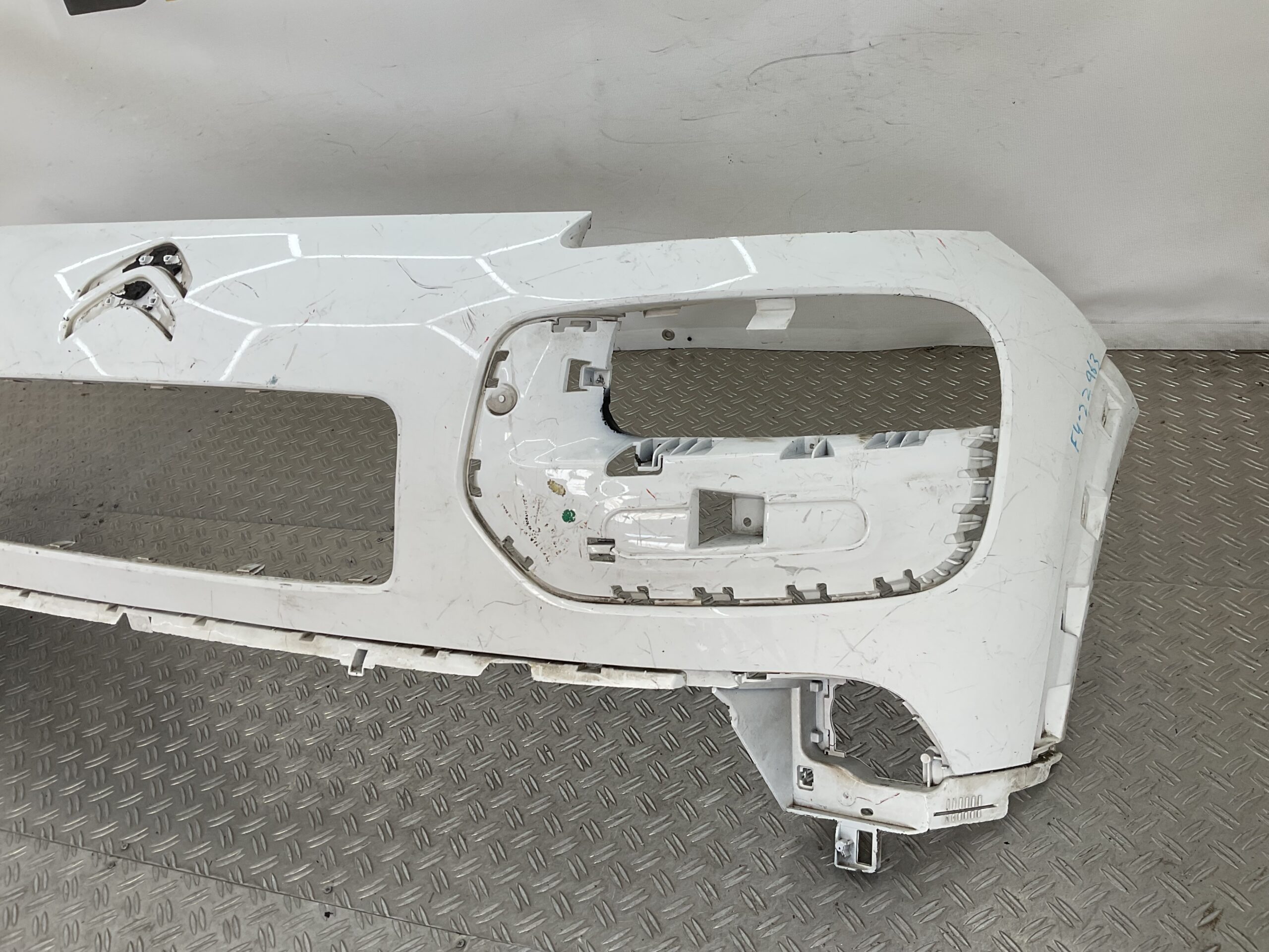 Bumper Citroen C4 Cactus 9801741077 Voorbumper F4-22963
