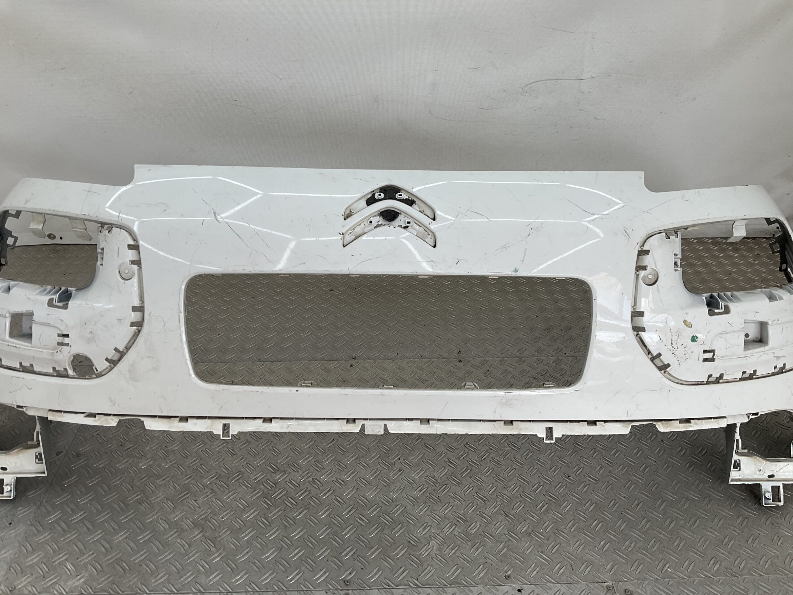 Bumper Citroen C4 Cactus 9801741077 Voorbumper F4-22963
