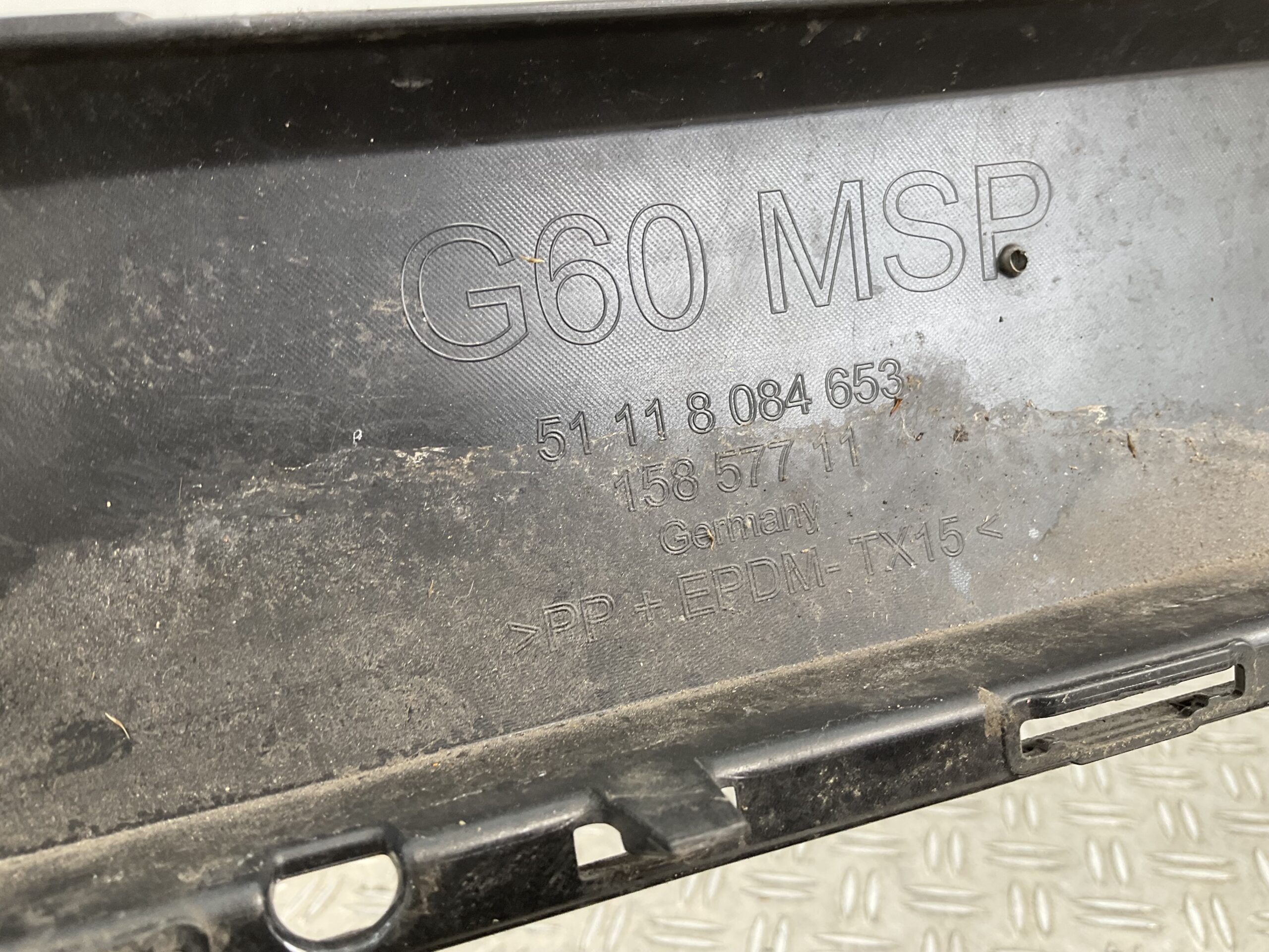 Bumper BMW 5 G60 G61 M-Pakket MPakket 23- 51118084653 Voorbumper K9-22969