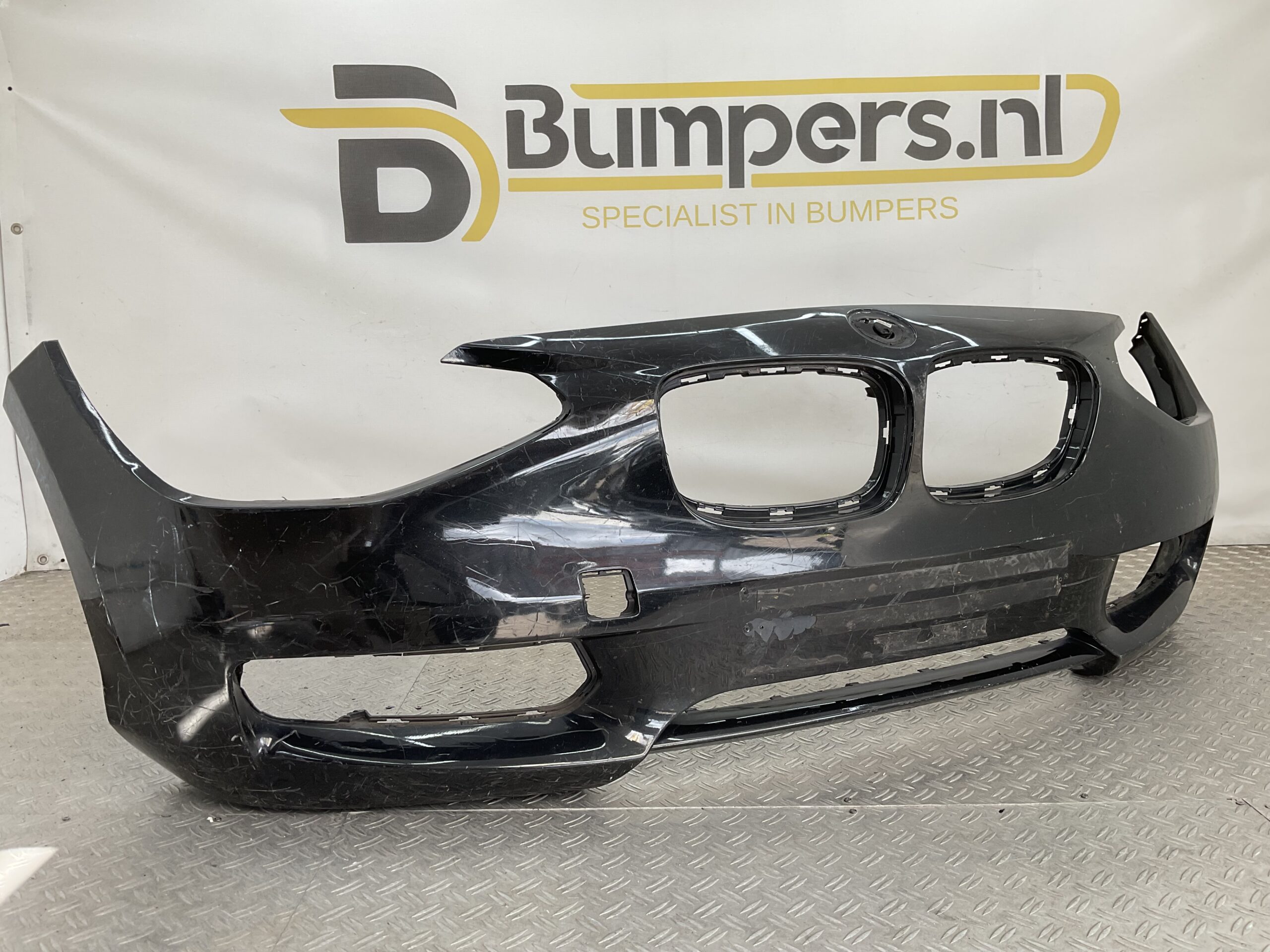 Bumper BMW 1 Serie F20 F21 Normaal 11-15 51117245731 Voorbumper K7-22970