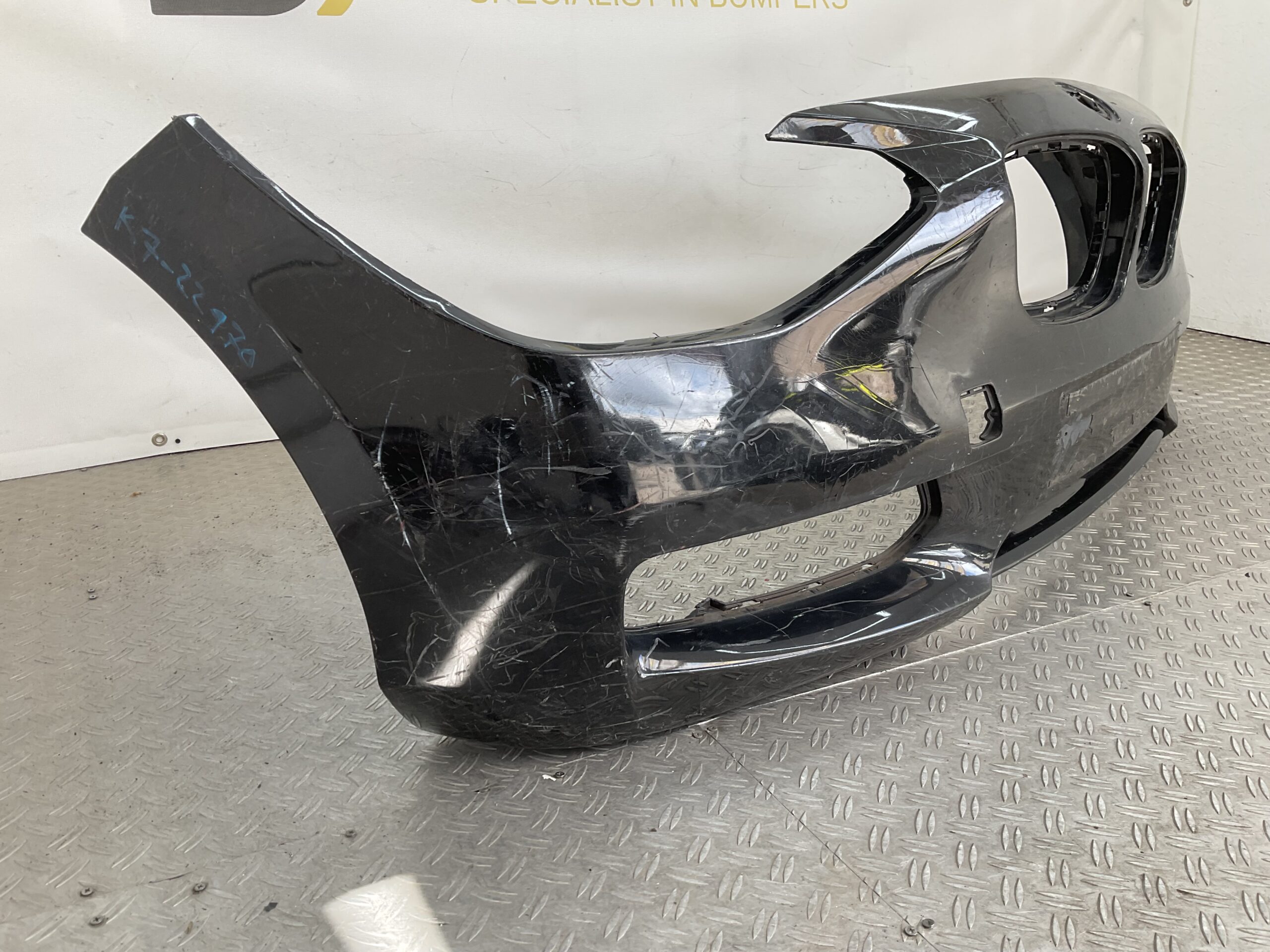 Bumper BMW 1 Serie F20 F21 Normaal 11-15 51117245731 Voorbumper K7-22970