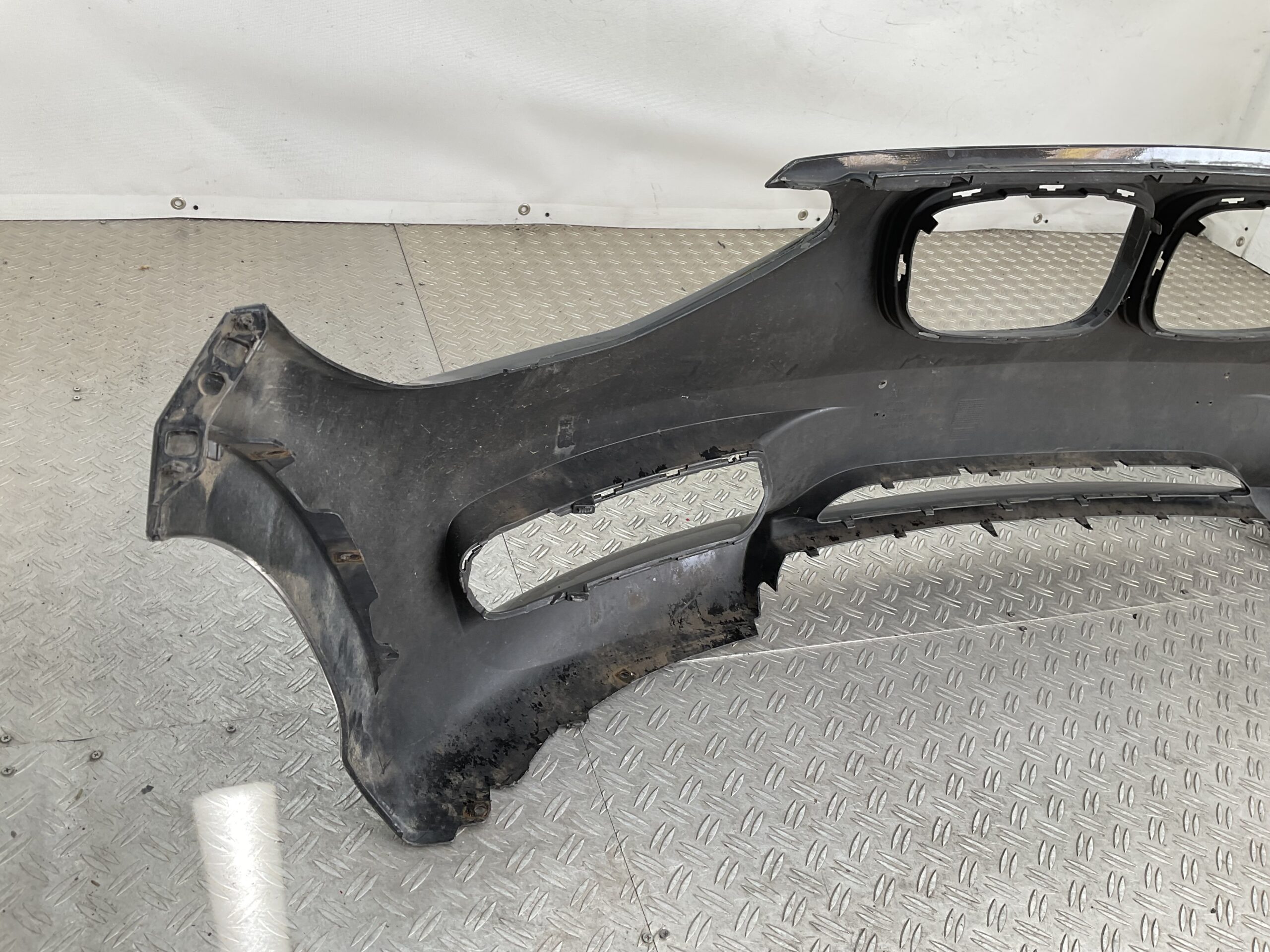 Bumper BMW 1 Serie F20 F21 Normaal 11-15 51117245731 Voorbumper K7-22970