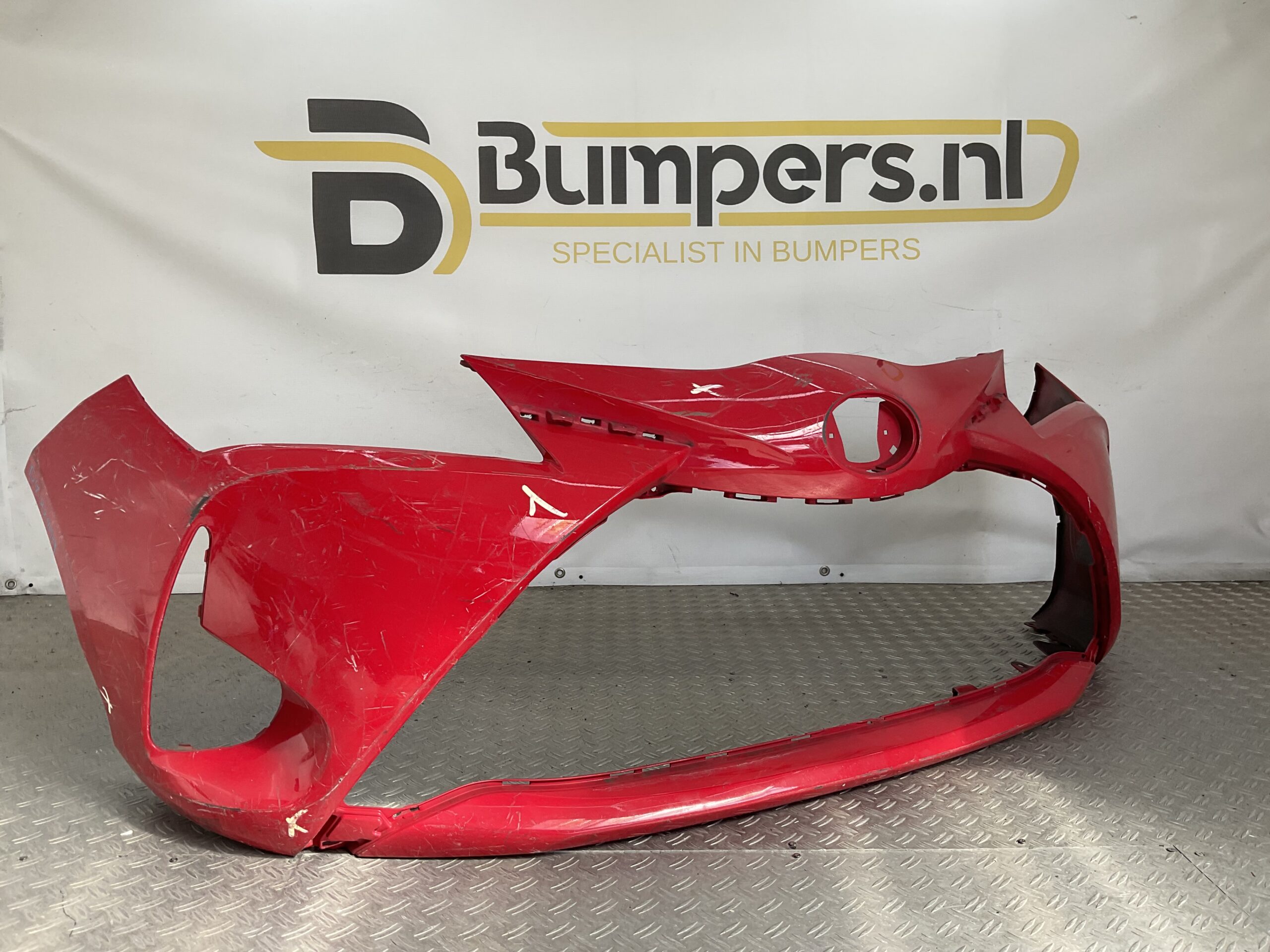 Bumper Toyota Yaris 2019 52119-0DA40 53102-0D130 Voorbumper D4-22999