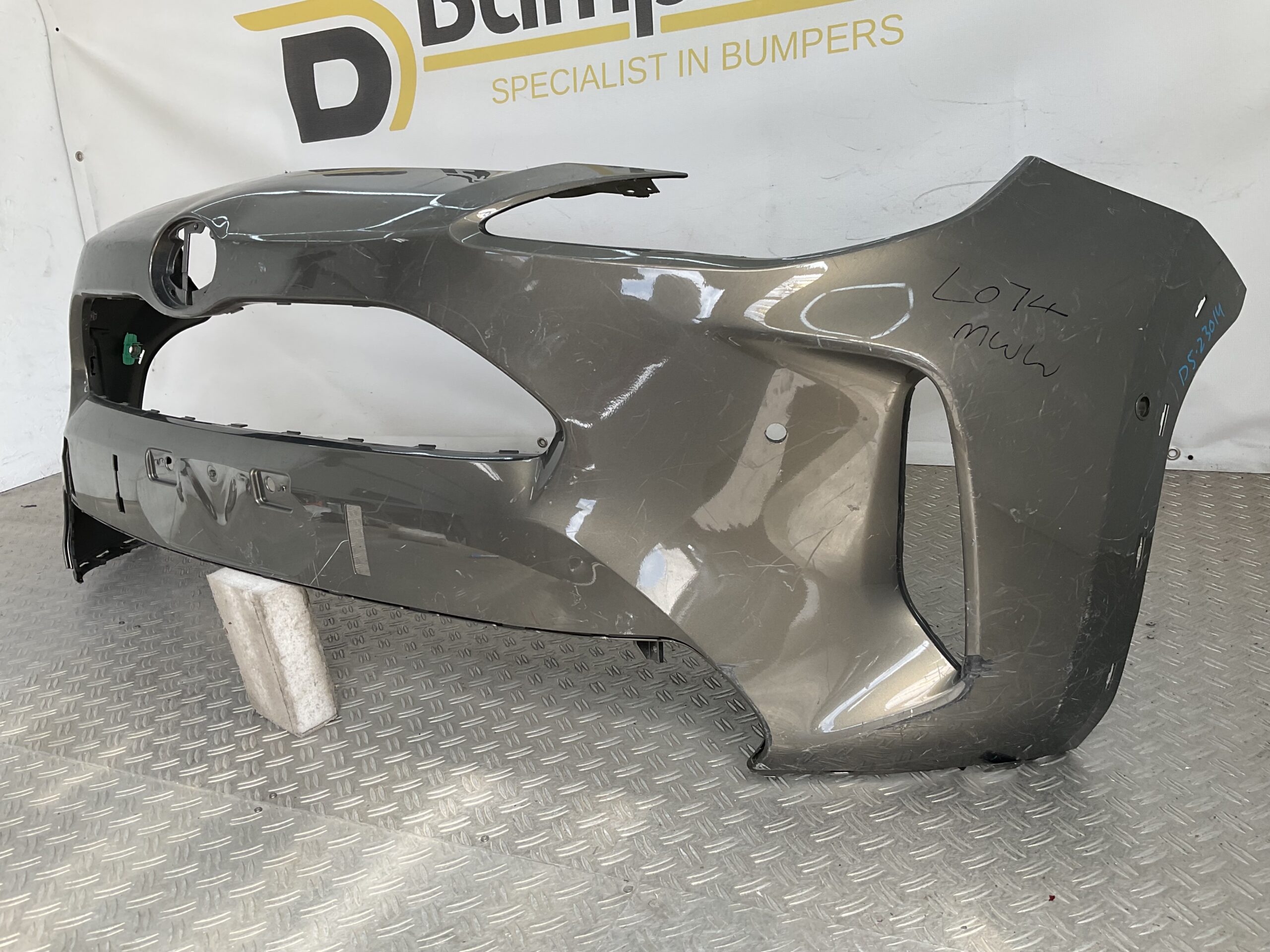 Bumper Toyota Yaris Cross 20-25 52119-0DC20 Voorbumper D5-23014