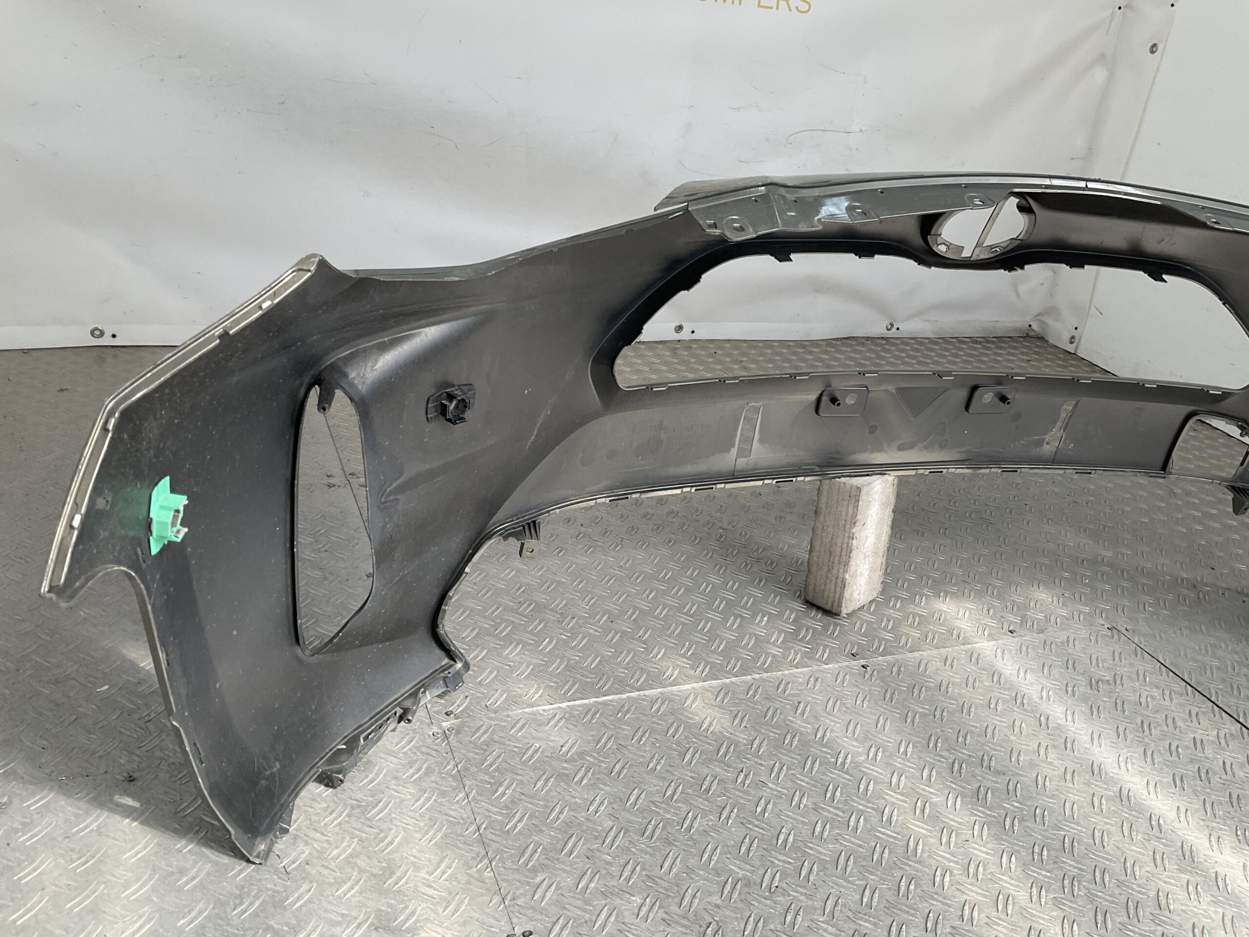 Bumper Toyota Yaris Cross 20-25 52119-0DC20 Voorbumper D5-23014