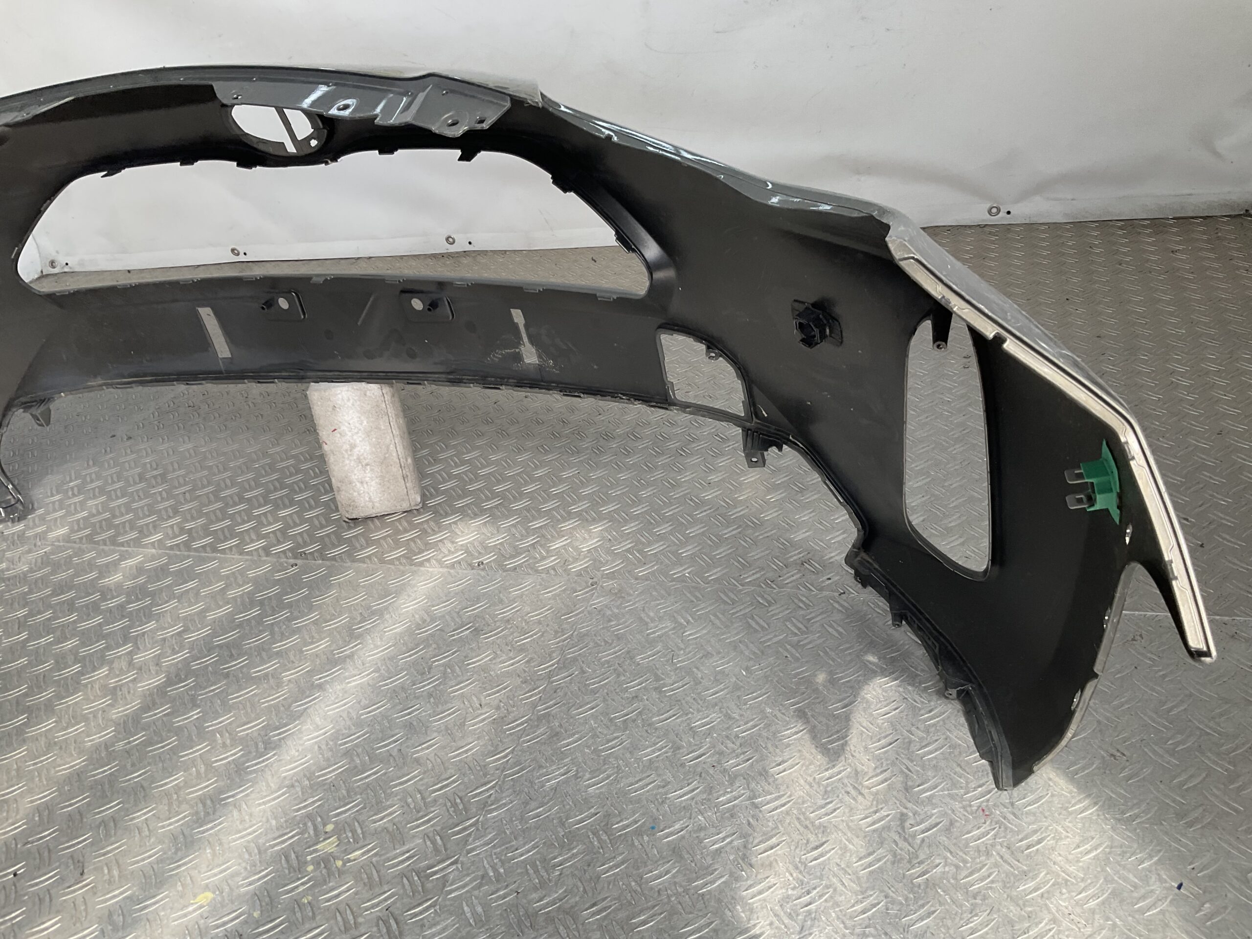 Bumper Toyota Yaris Cross 20-25 52119-0DC20 Voorbumper D5-23014