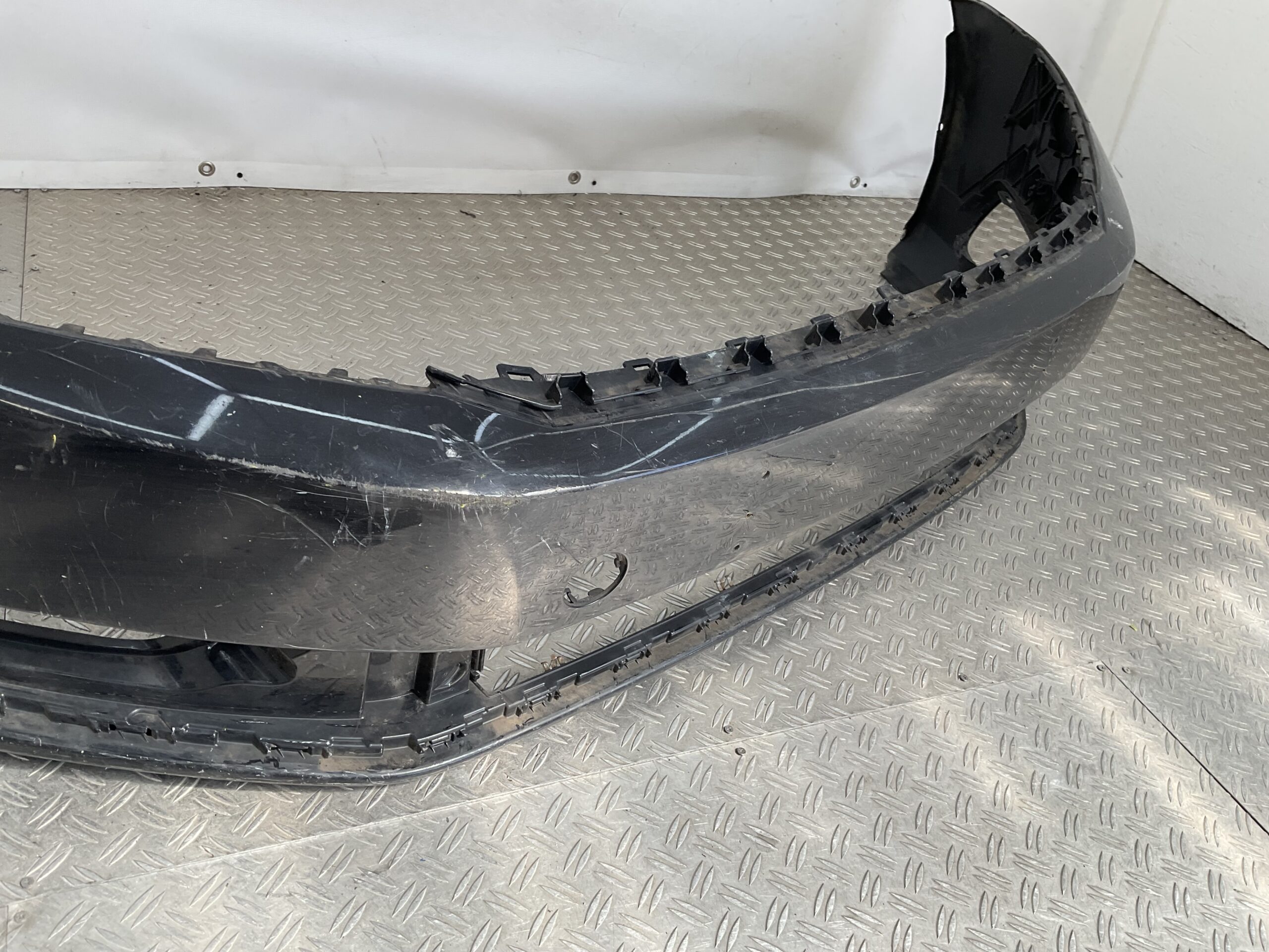 Bumper Skoda Octavia 4 4xpdc 3AA807221 2017-2024 Voorbumper C7-23028