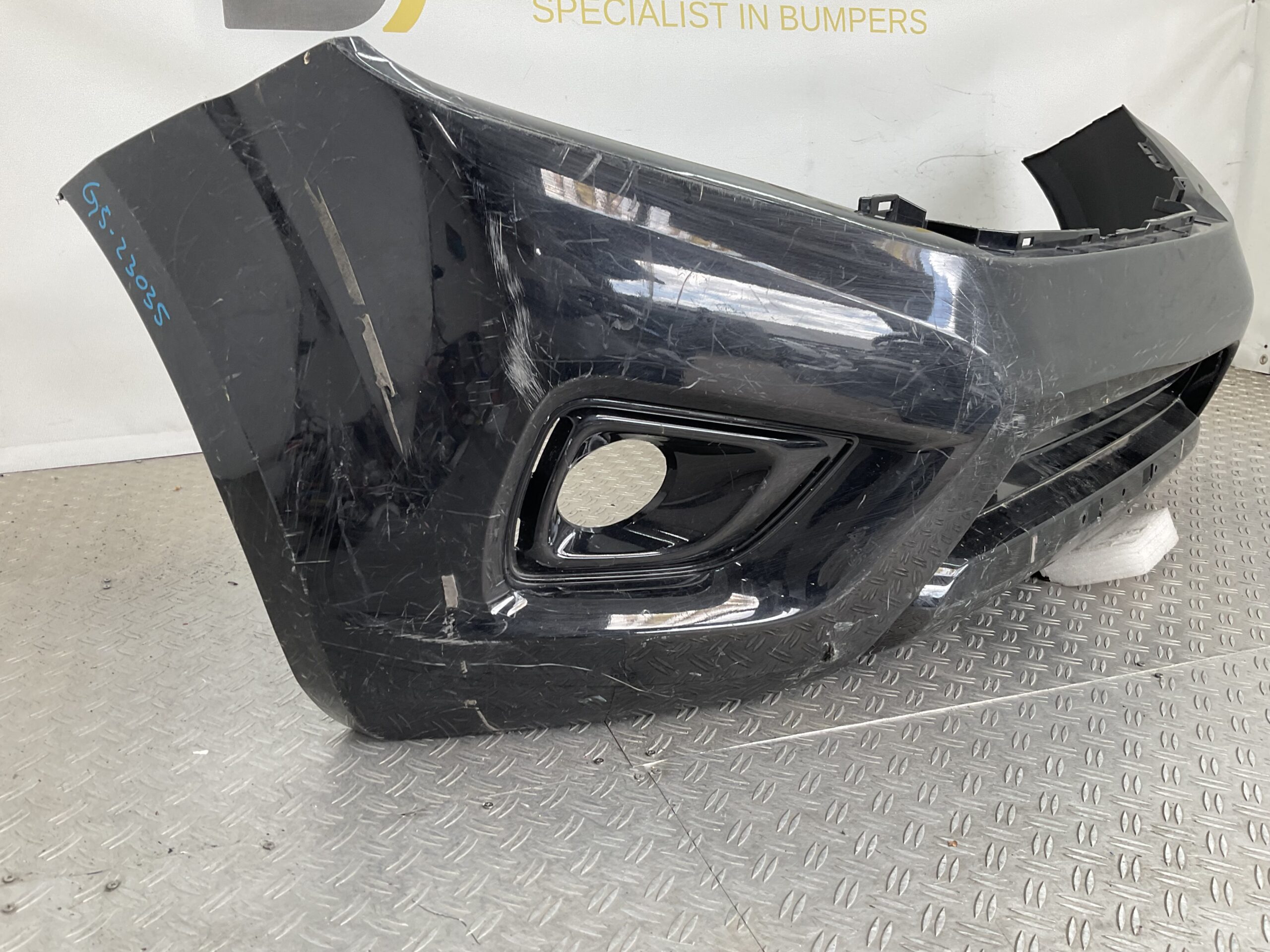 Bumper Nissan Navara D23 S13958 2018 62022-4JU0H Voorbumper G5-23035