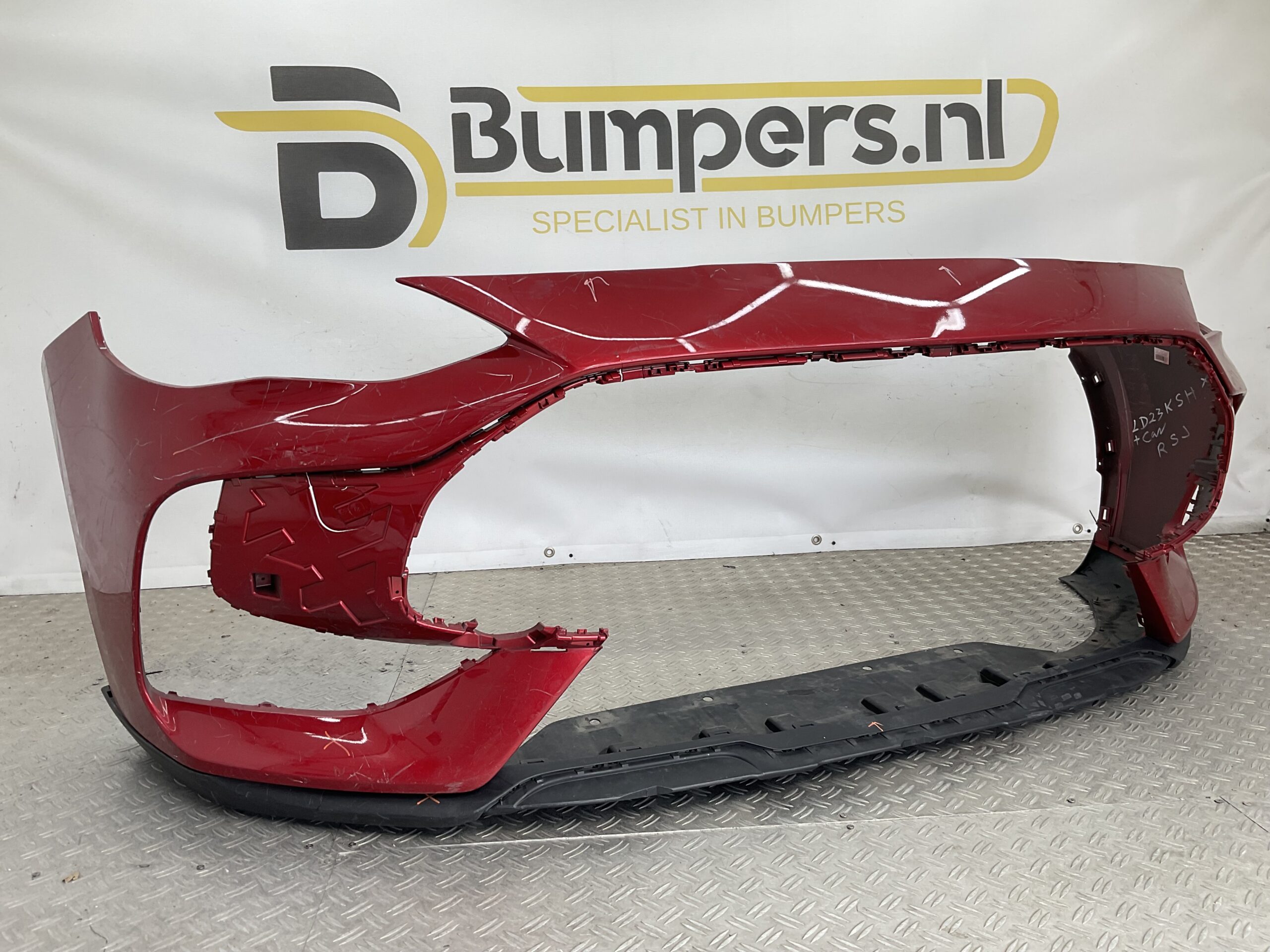 Bumper MG HS Hybrid Facelift 22-25 P10947207 Voorbumper M1-23048