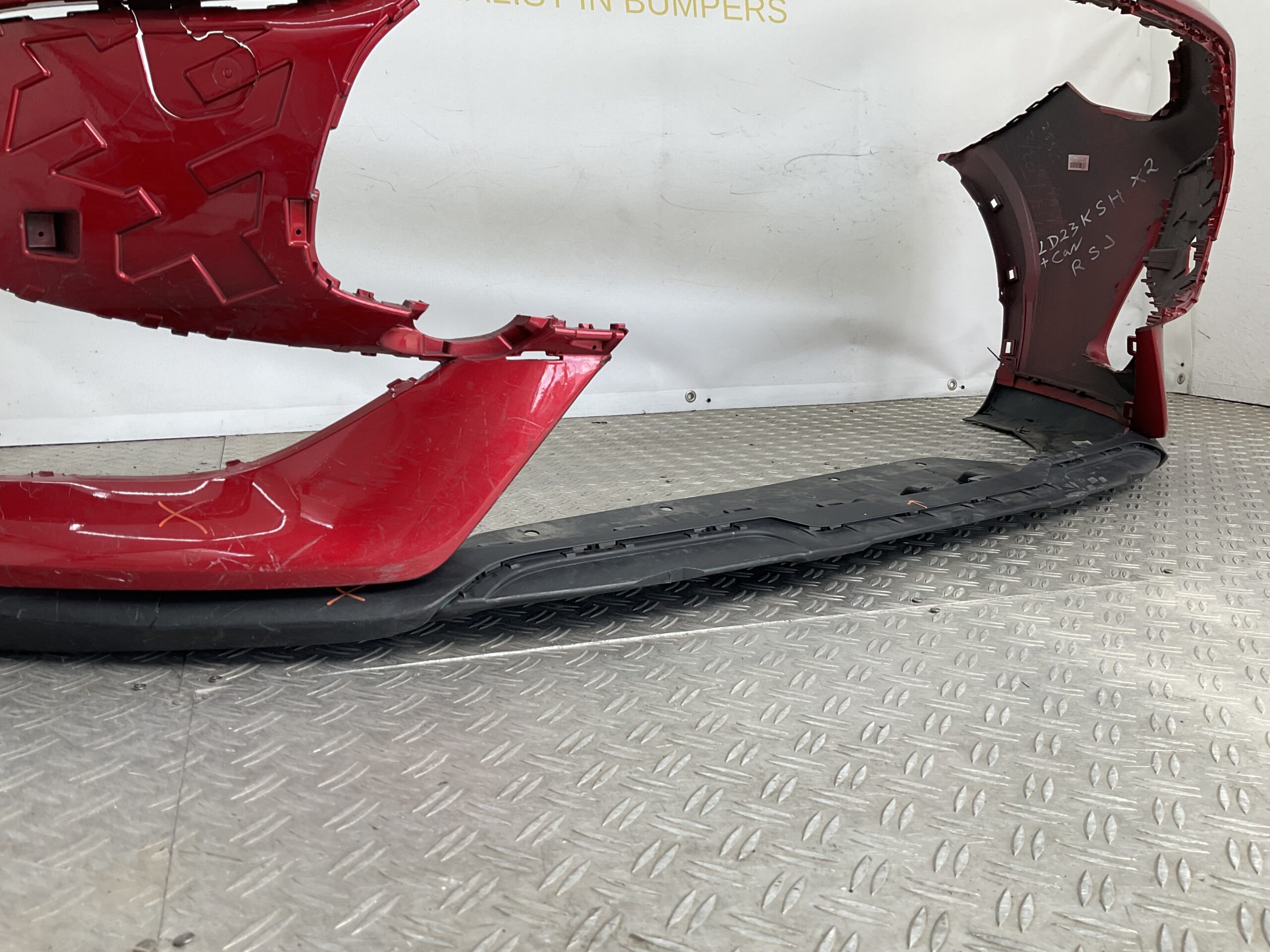 Bumper MG HS Hybrid Facelift 22-25 P10947207 Voorbumper M1-23048
