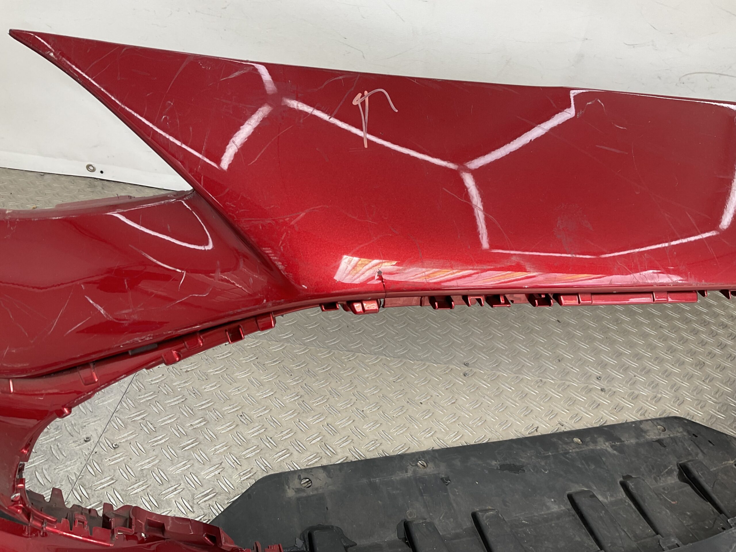 Bumper MG HS Hybrid Facelift 22-25 P10947207 Voorbumper M1-23048