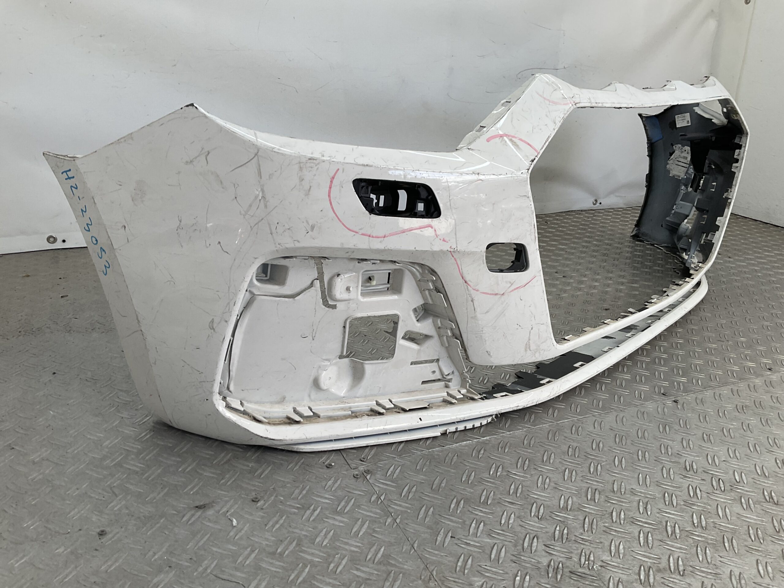 Bumper Audi A1 82A 19-23 kls 82A807437A Voorbumper H2-23053