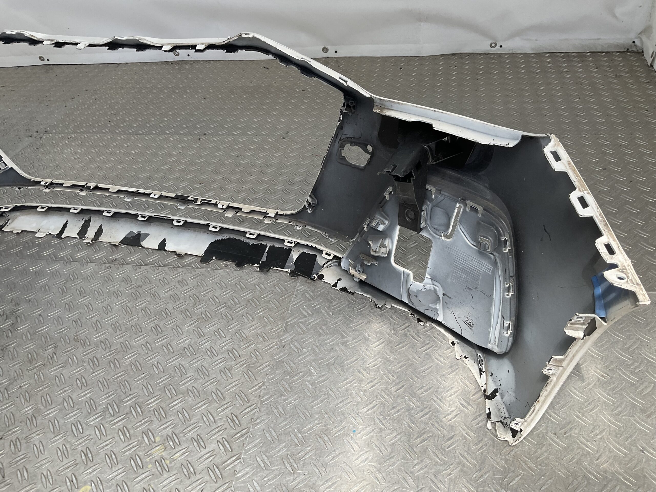 Bumper Audi A1 82A 19-23 kls 82A807437A Voorbumper H2-23053