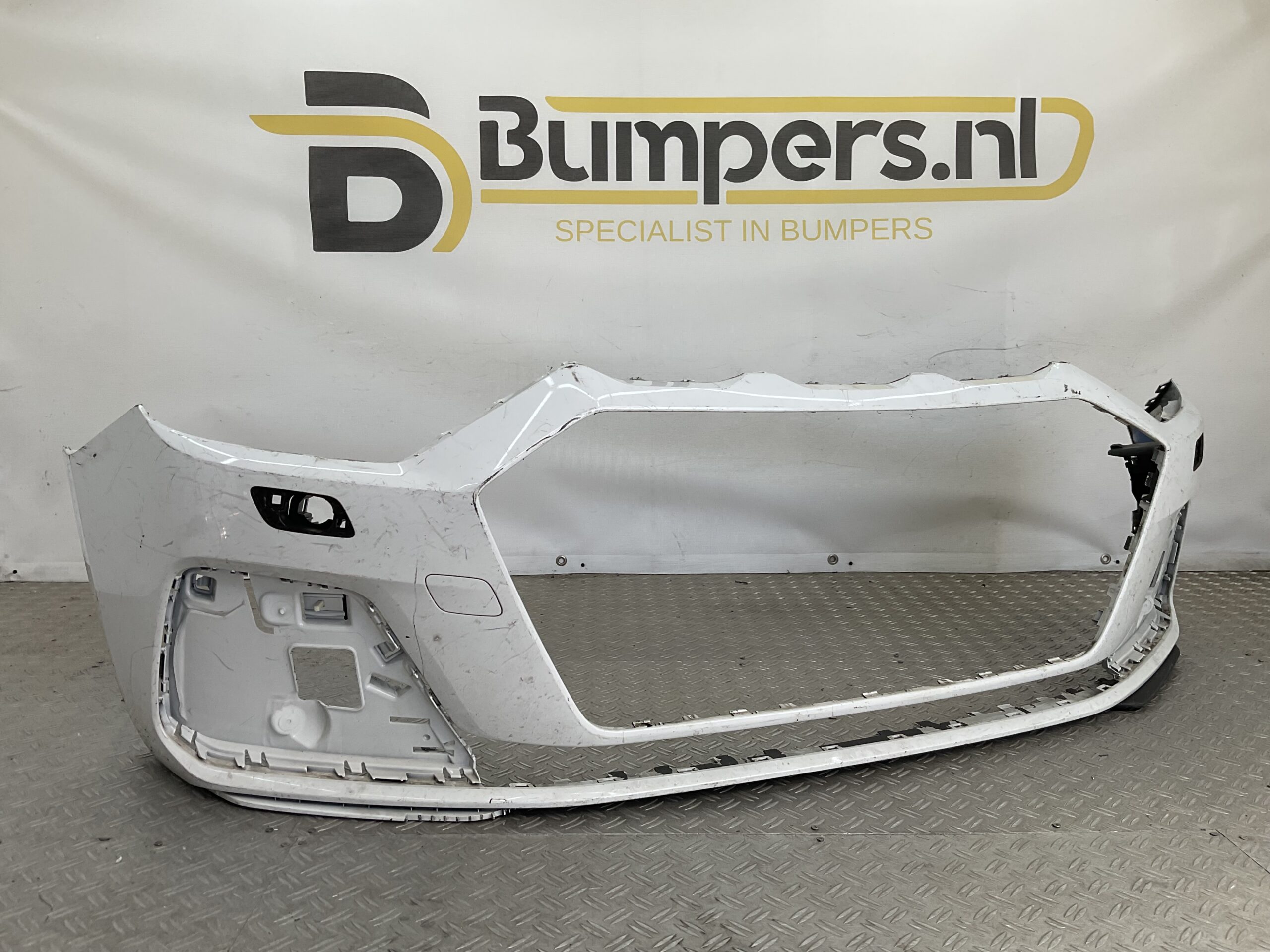 Bumper Audi A1 82A 2019-2023 KLS PDC 82A807437A Voorbumper H2-23054