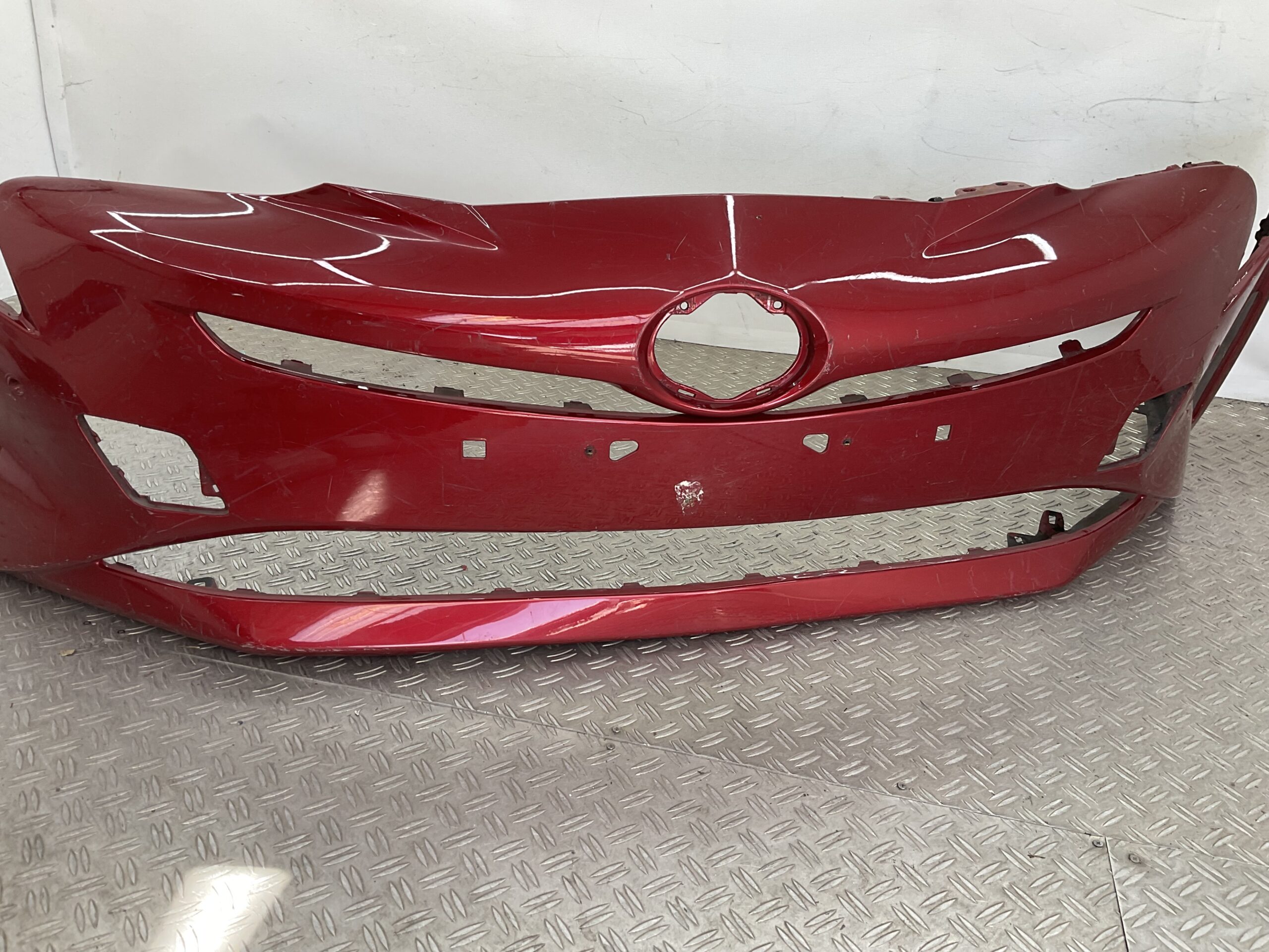 Bumper Toyota Prius XW50 16-18 52119-47700 Voorbumper D1-23099