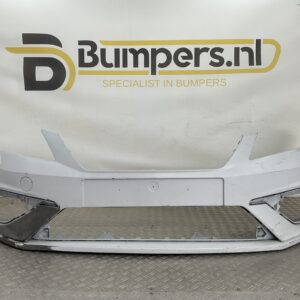 Bumper Seat FR Facelift 17-21 kls pdc 5F0807221AB Voorbumper C3-23120