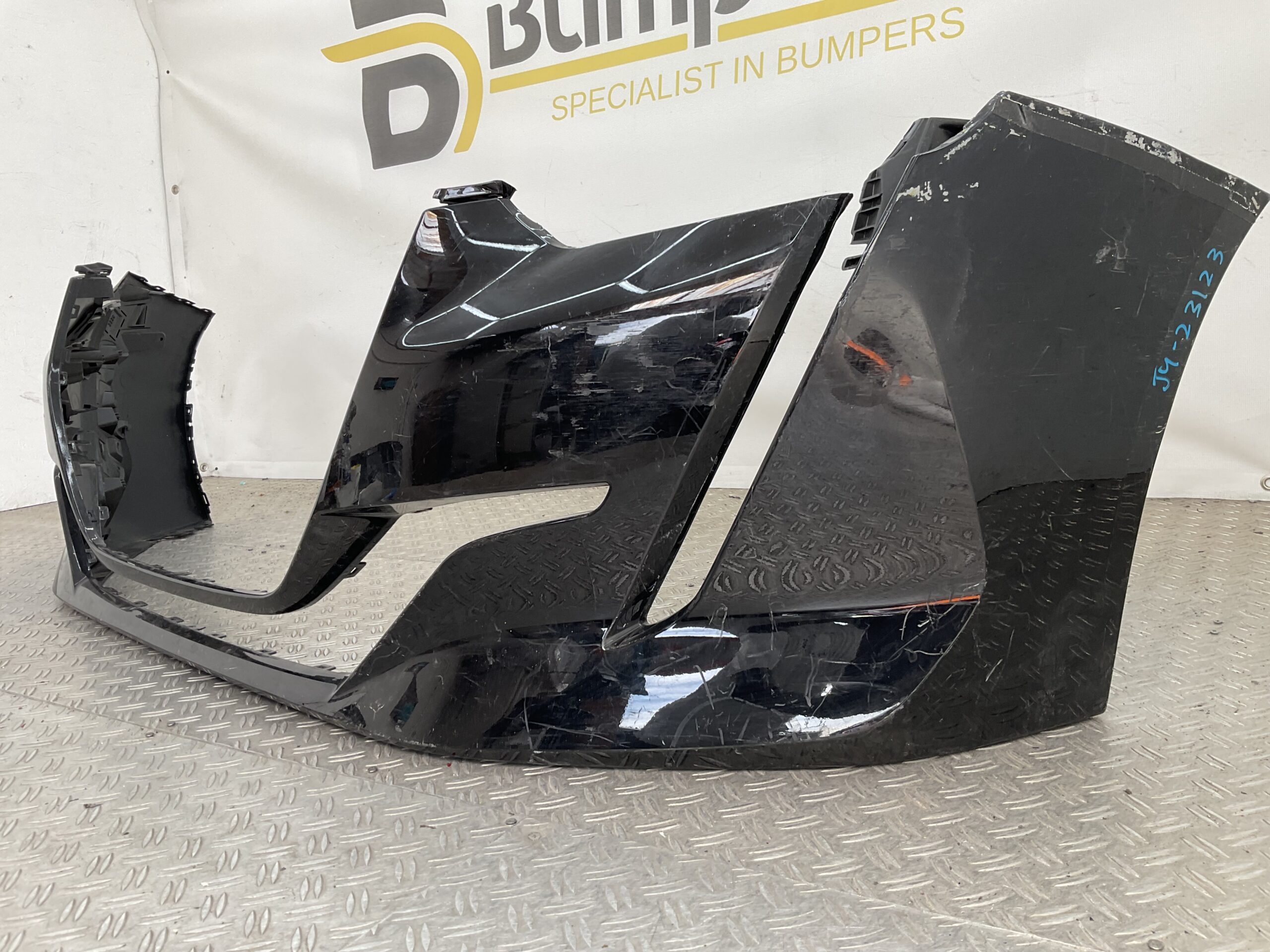 BUMPER Peugeot 208 II 2020-2024 9823203580 VOORBUMPER J4-23123
