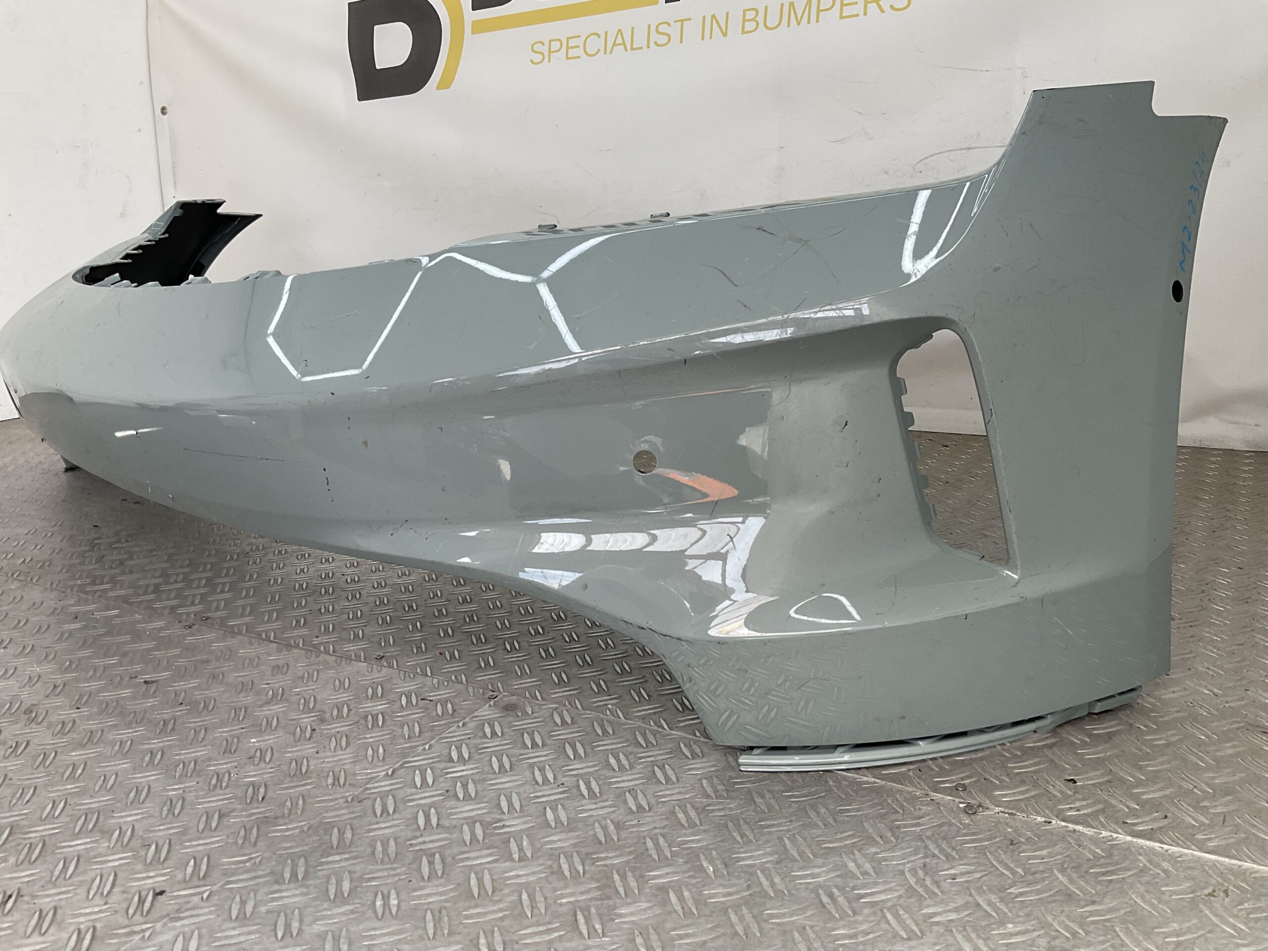 Bumper Porsche Taycan Facelift 9J1 24- 9J1807221AA Voorbumper M2-23124