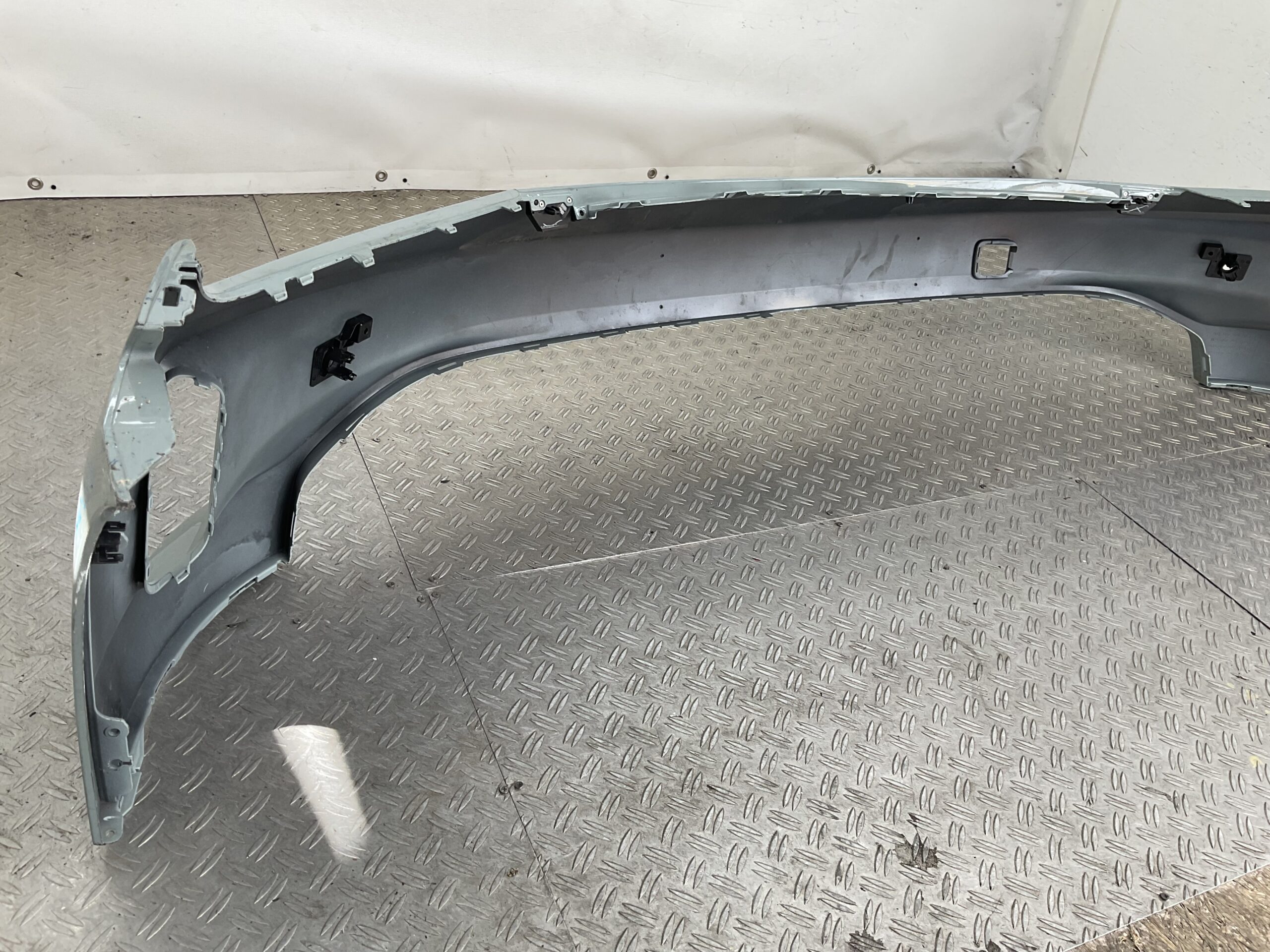 Bumper Porsche Taycan Facelift 9J1 24- 9J1807221AA Voorbumper M2-23124