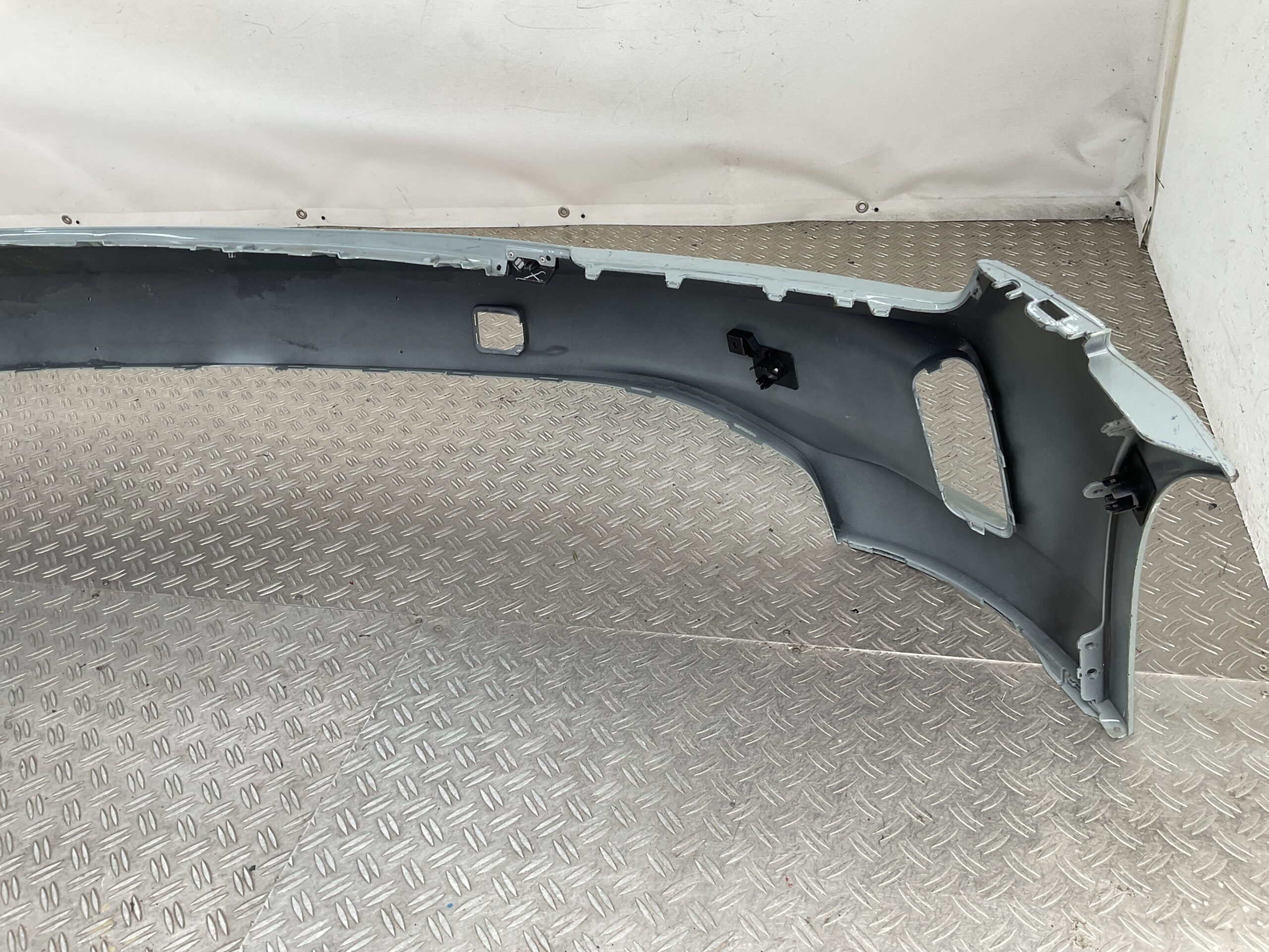 Bumper Porsche Taycan Facelift 9J1 24- 9J1807221AA Voorbumper M2-23124
