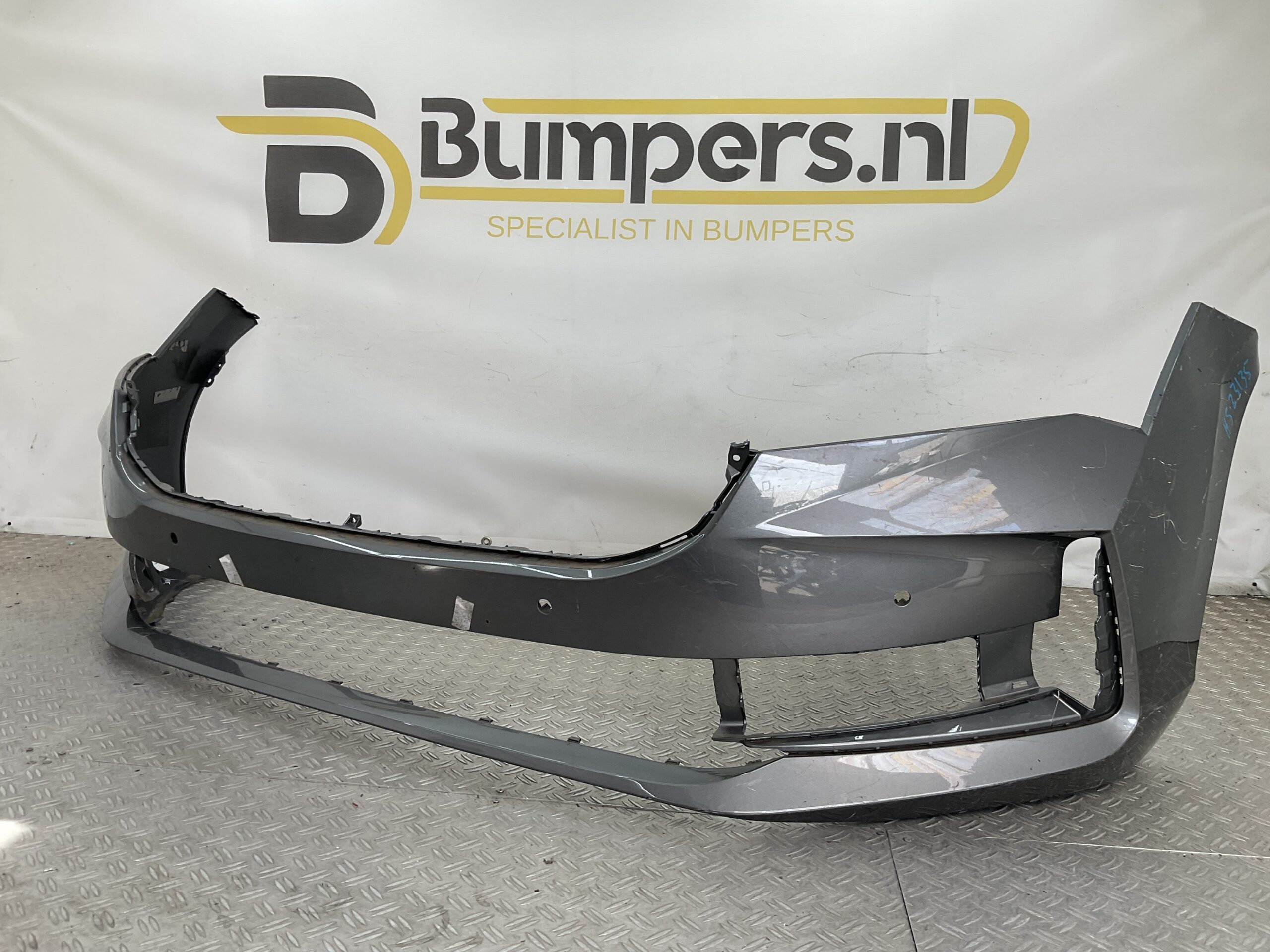 Bumper Skoda Superb B9 2023 3P0807221 Voorbumper H5-23135