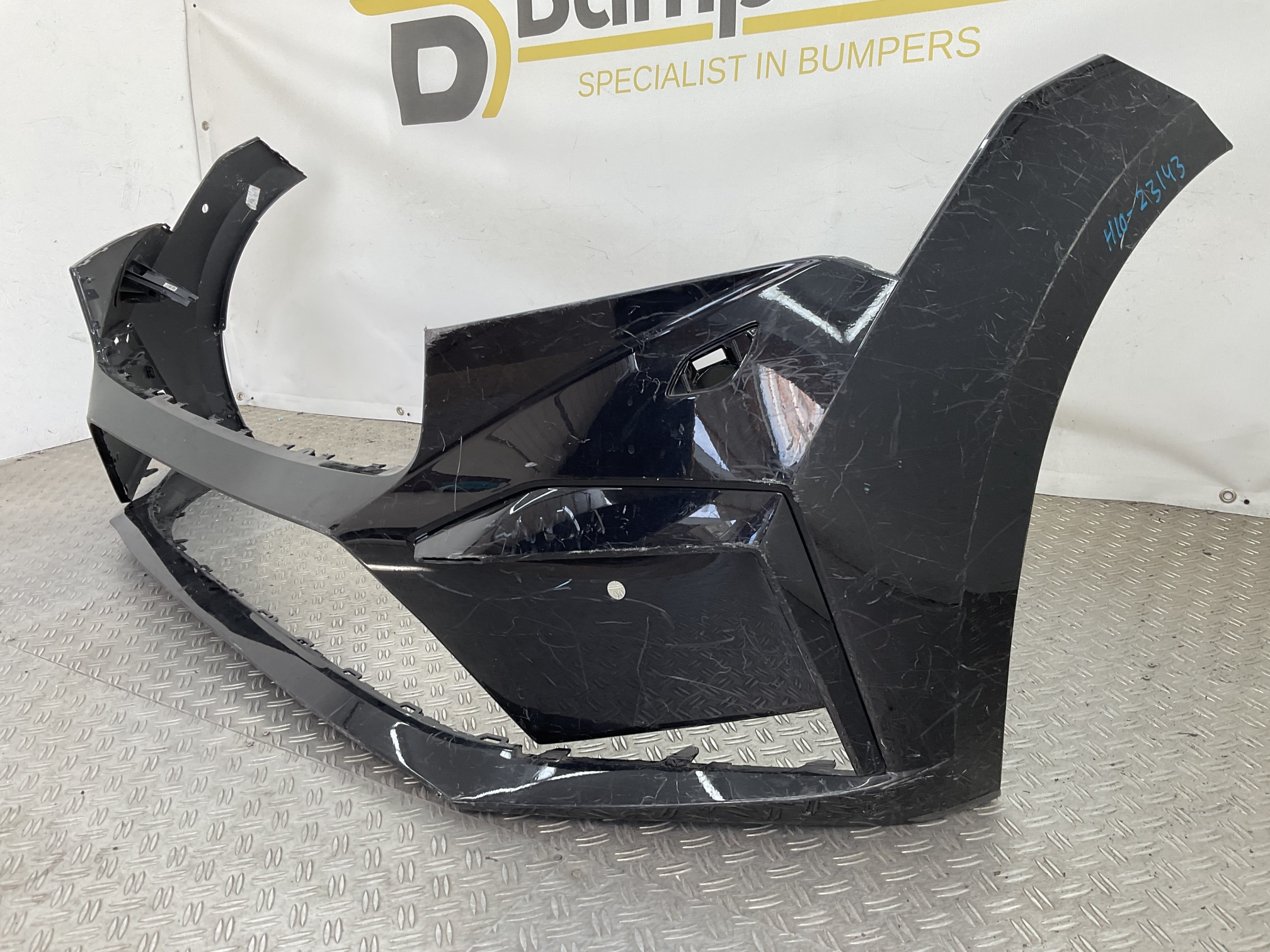 Bumper Skoda Enyaq iV 2021 5LA807221F Voorbumper H10-23143