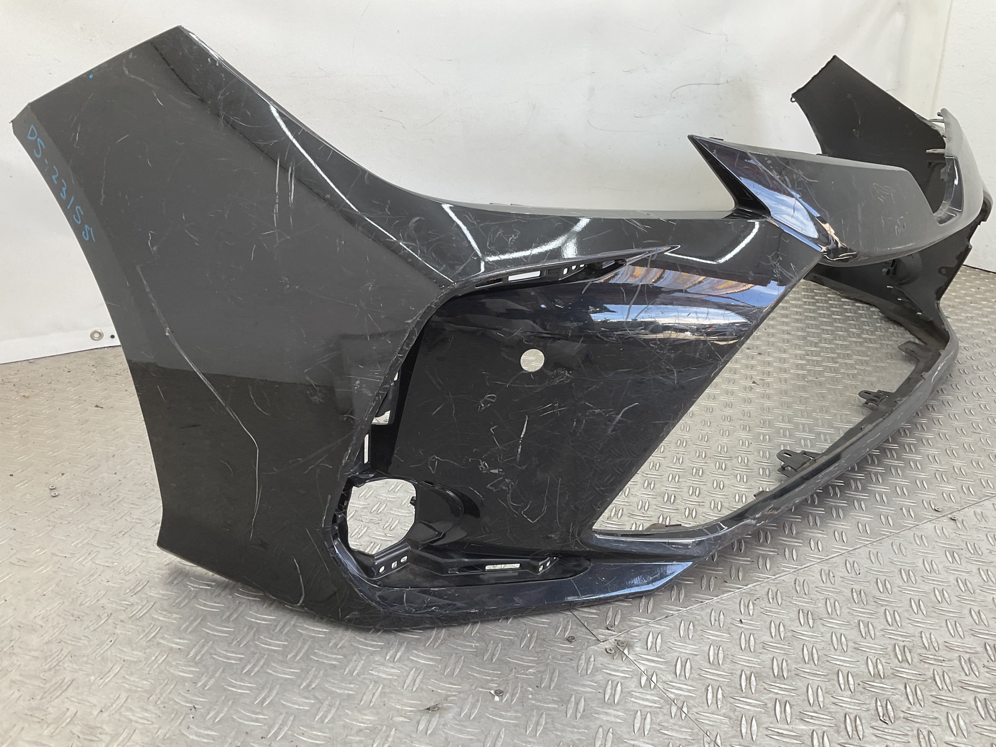 Bumper Toyota Corolla E210 E21 18- 52119-02Q10 Voorbumper D5-23155