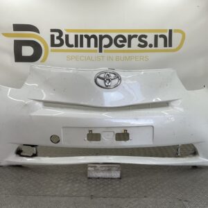 Bumper Toyota iQ 2015 52119-74010 Voorbumper D5-23161