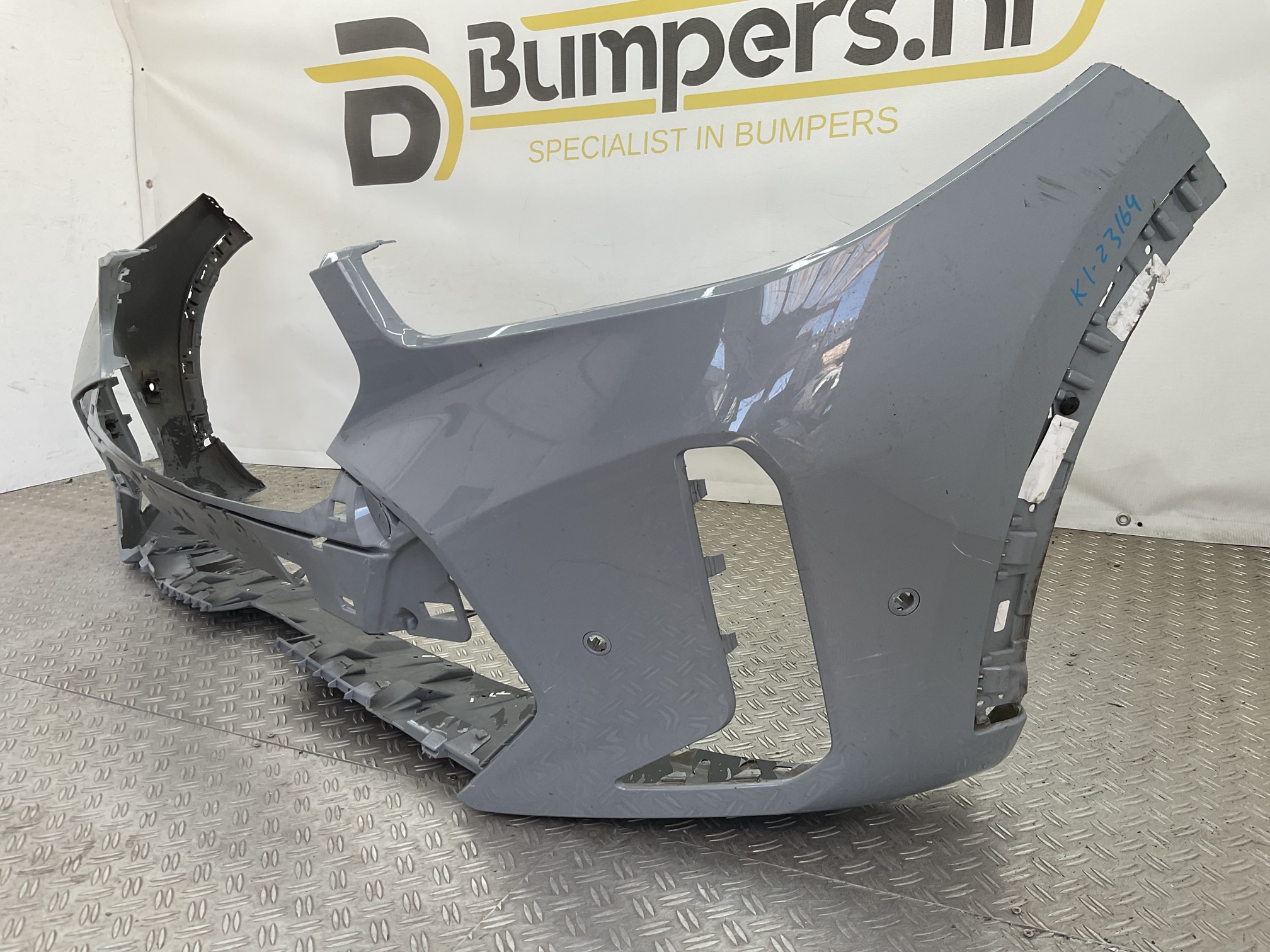 Bumper BMW X6 G06 2018-2024 51118085644 Voorbumper K1-23164