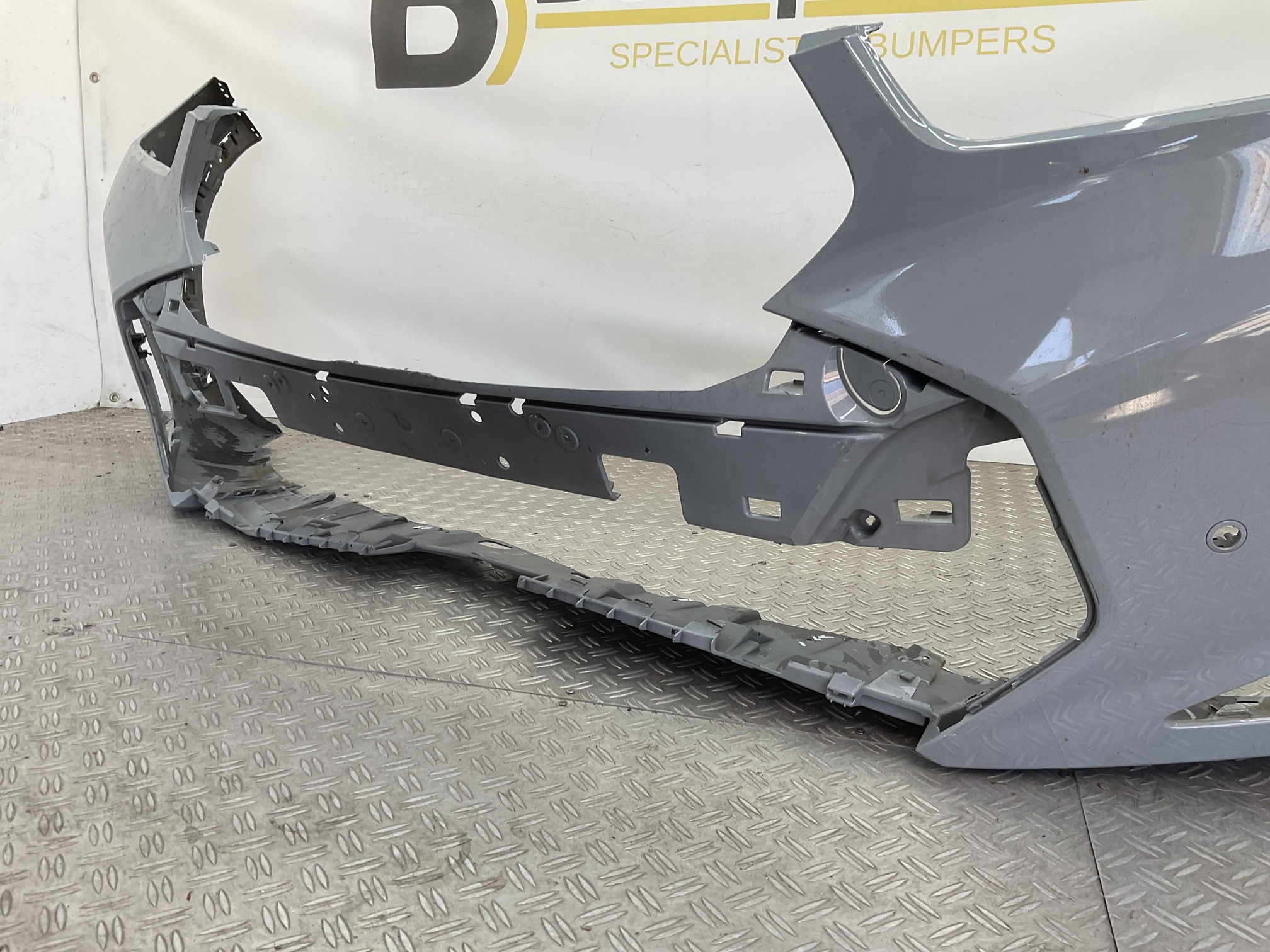 Bumper BMW X6 G06 2018-2024 51118085644 Voorbumper K1-23164