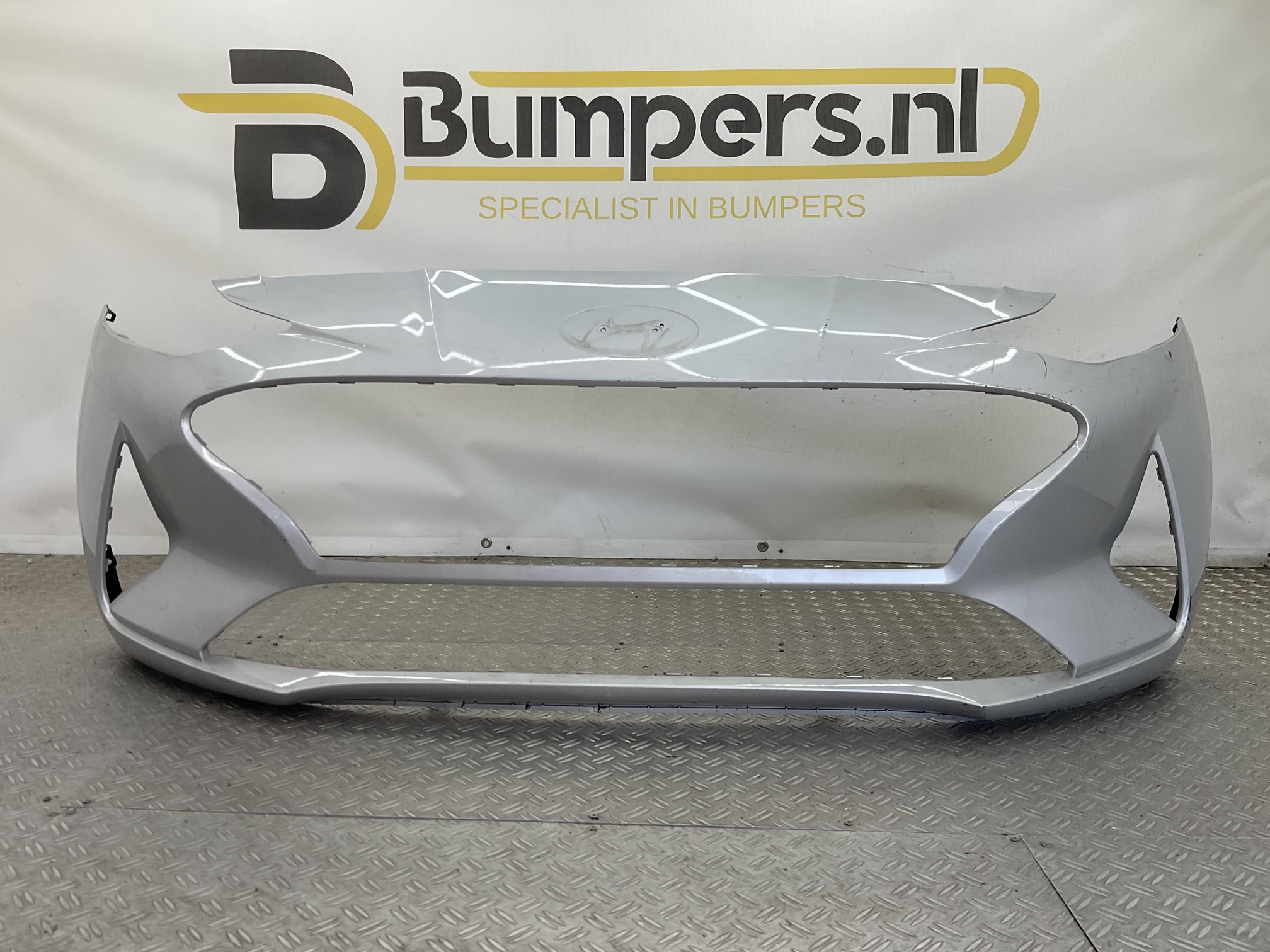 Bumper Hyundai i10 lll 86511-K7000 Voorbumper E3-23167