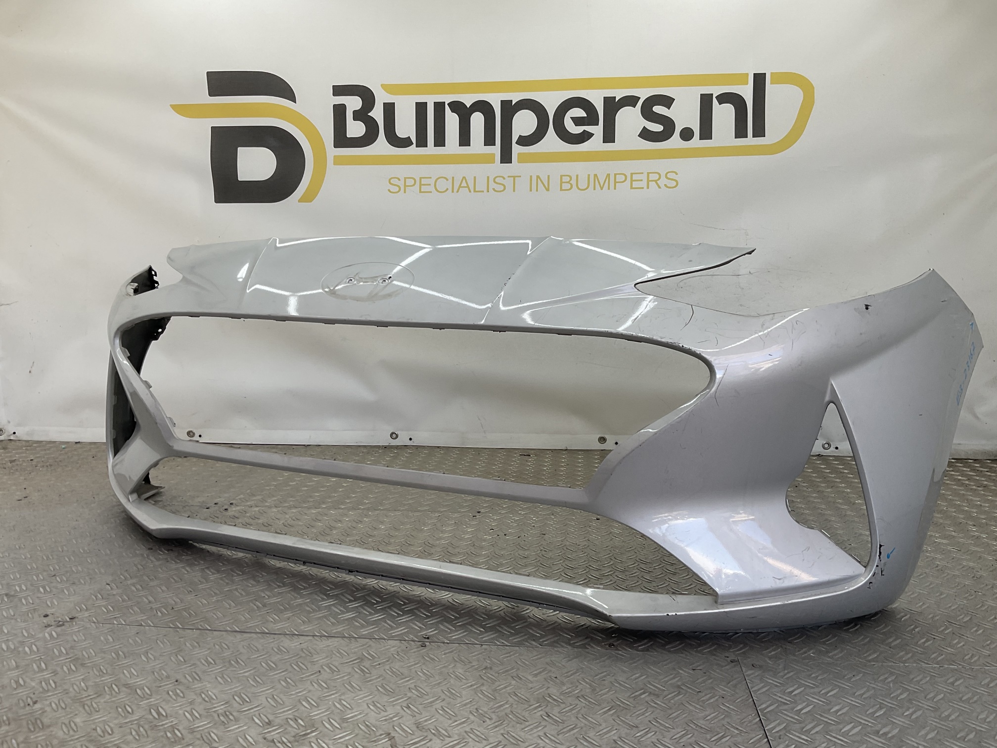 Bumper Hyundai i10 lll 86511-K7000 Voorbumper E3-23167