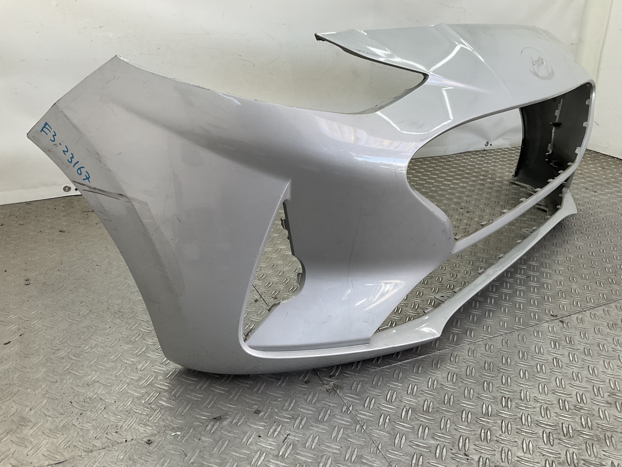 Bumper Hyundai i10 lll 86511-K7000 Voorbumper E3-23167