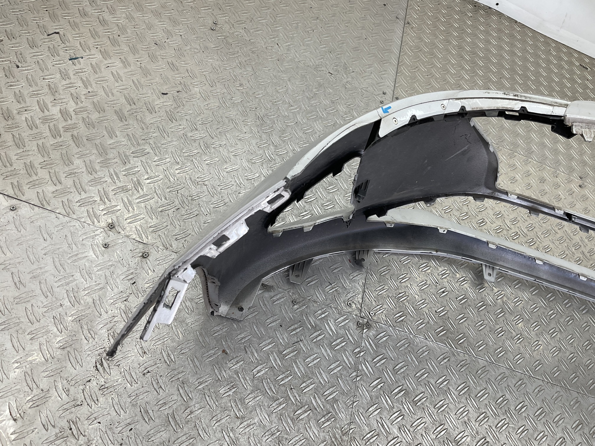 Bumper Hyundai i10 lll 86511-K7000 Voorbumper E3-23167