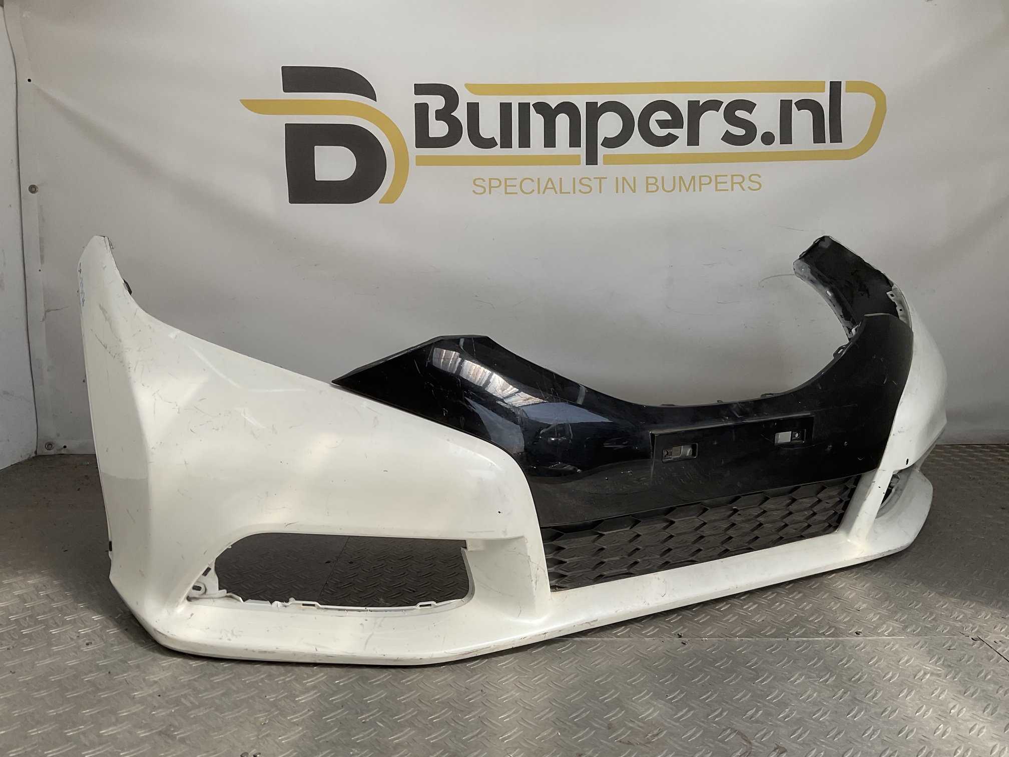 Bumper Honda Civic 2012 71101-TV0-ZZ00 Voorbumper D9-23176