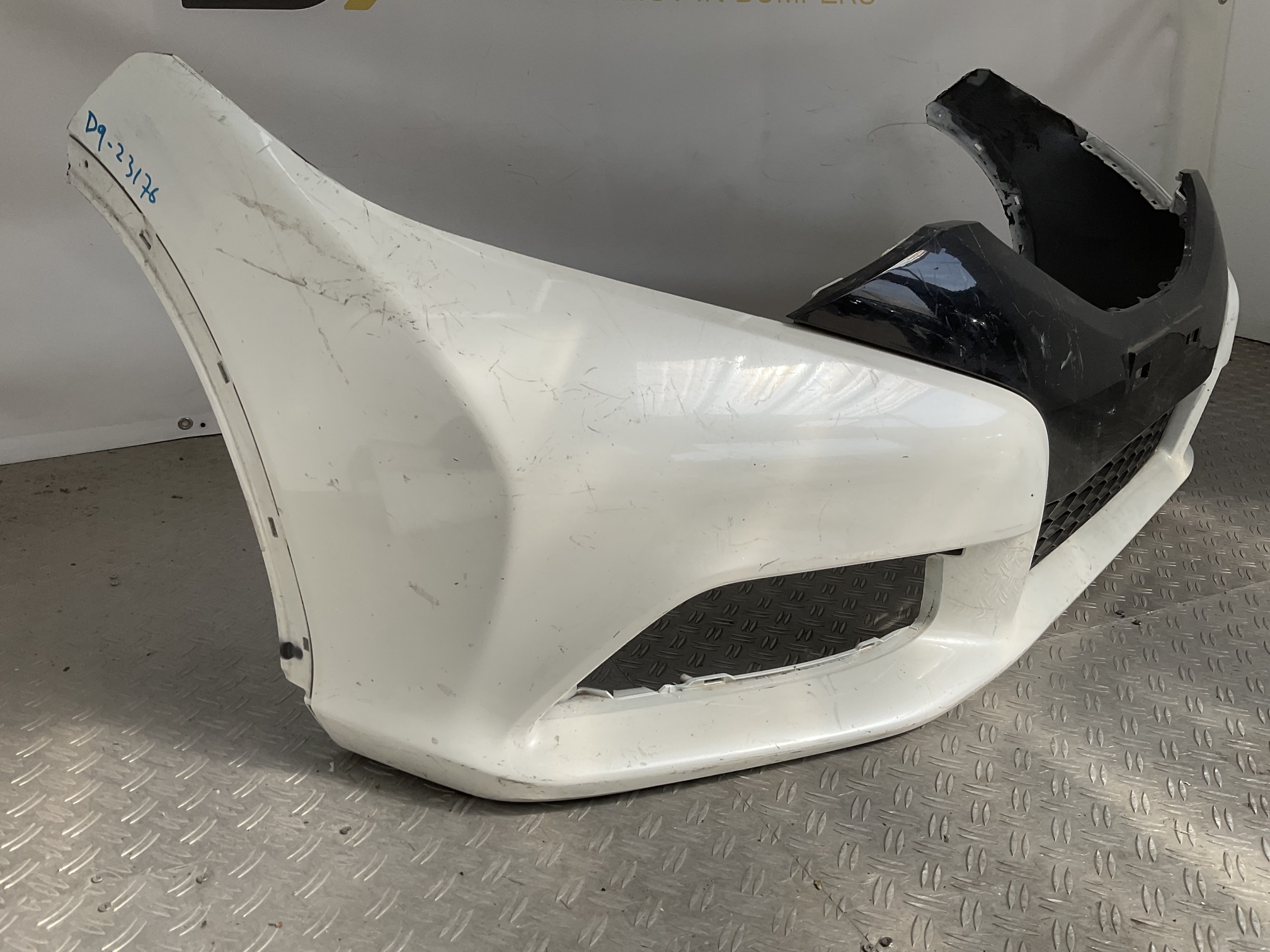 Bumper Honda Civic 2012 71101-TV0-ZZ00 Voorbumper D9-23176