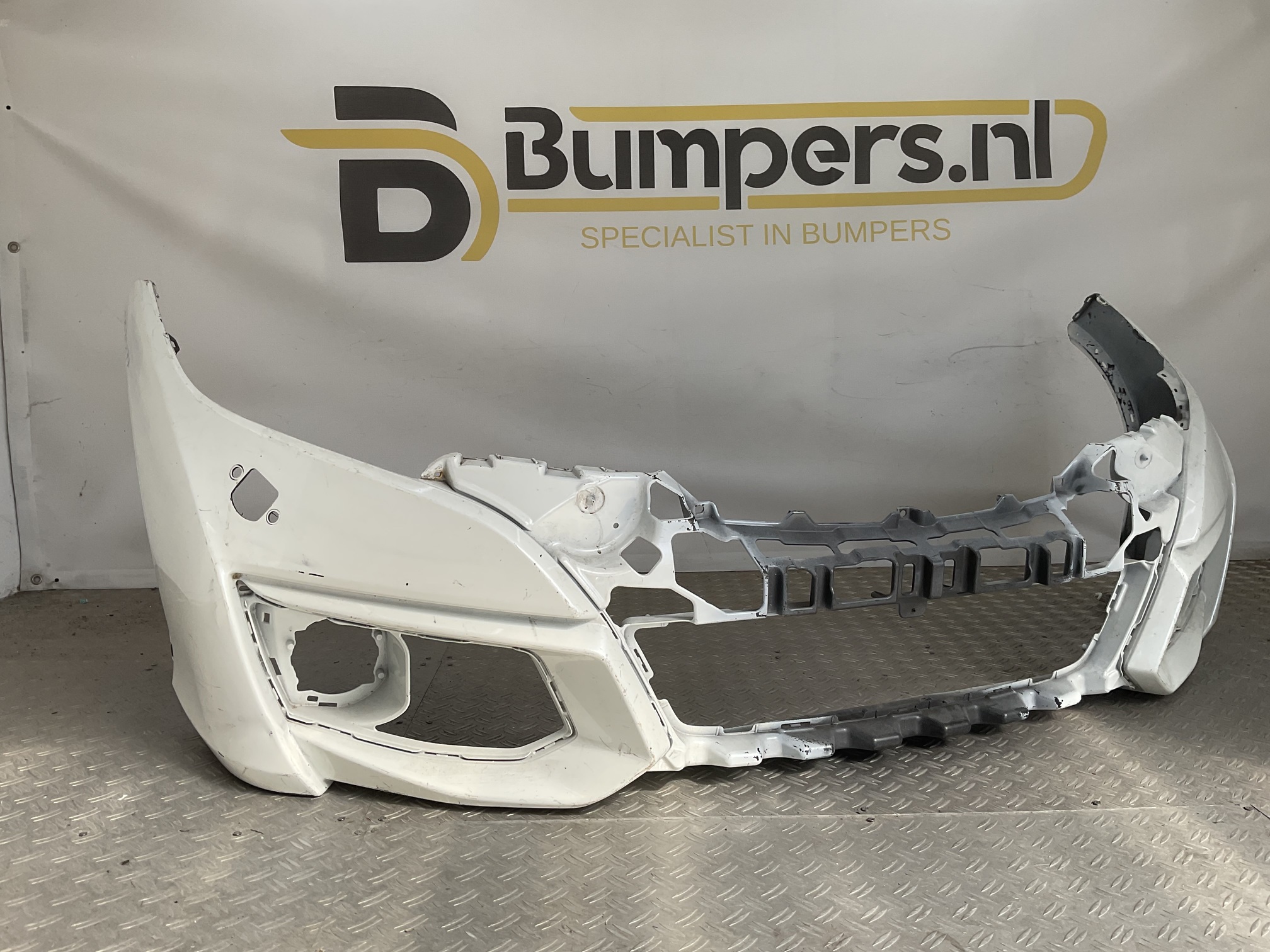 BUMPER Honda Civic 9 2015-2018 71101-TV0-ZY00 VOORBUMPER D9-23177