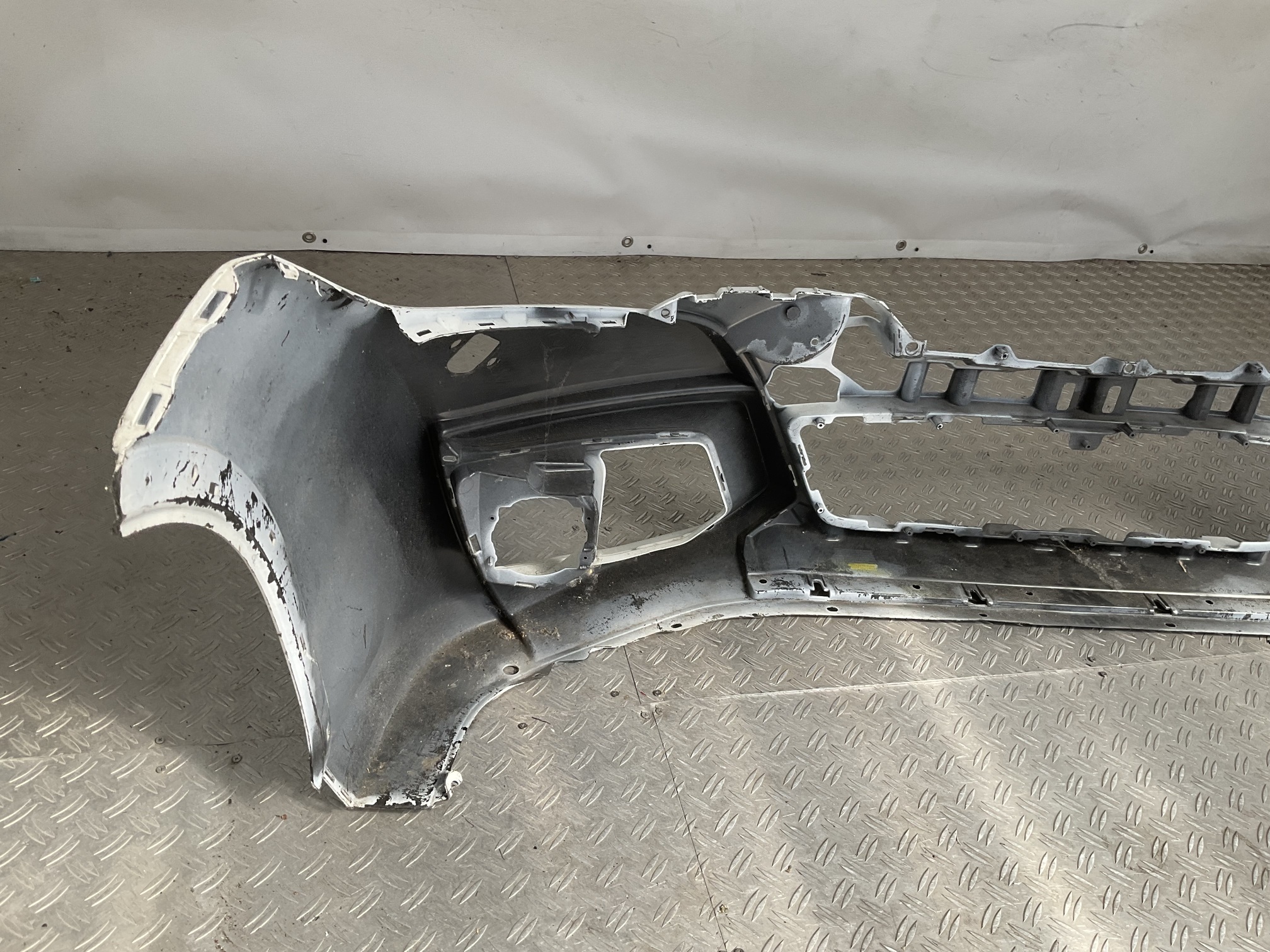 BUMPER Honda Civic 9 2015-2018 71101-TV0-ZY00 VOORBUMPER D9-23177