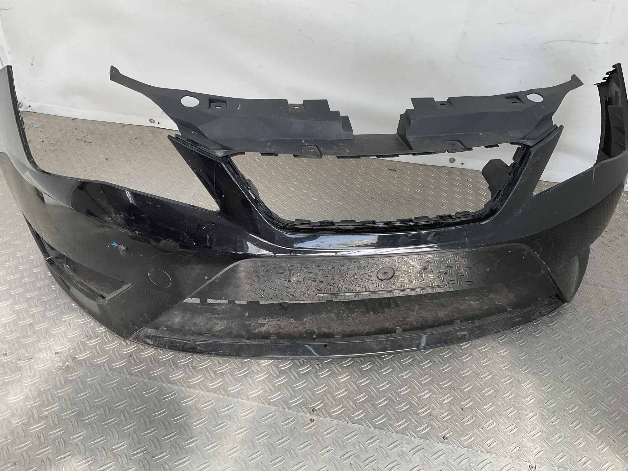 BUMPER Seat Ibiza FR 2017-2021 6J0-807350 VOORBUMPER C5-23179