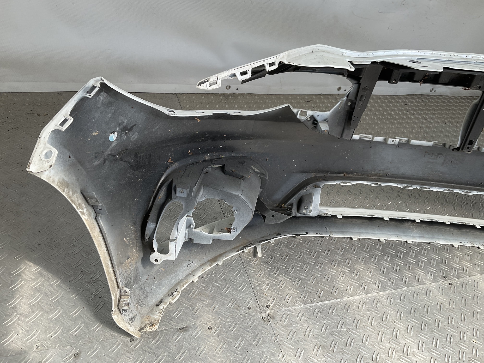 Bumper Fiat Tipo 2015-2023 735631451 Voorbumper B5-23190