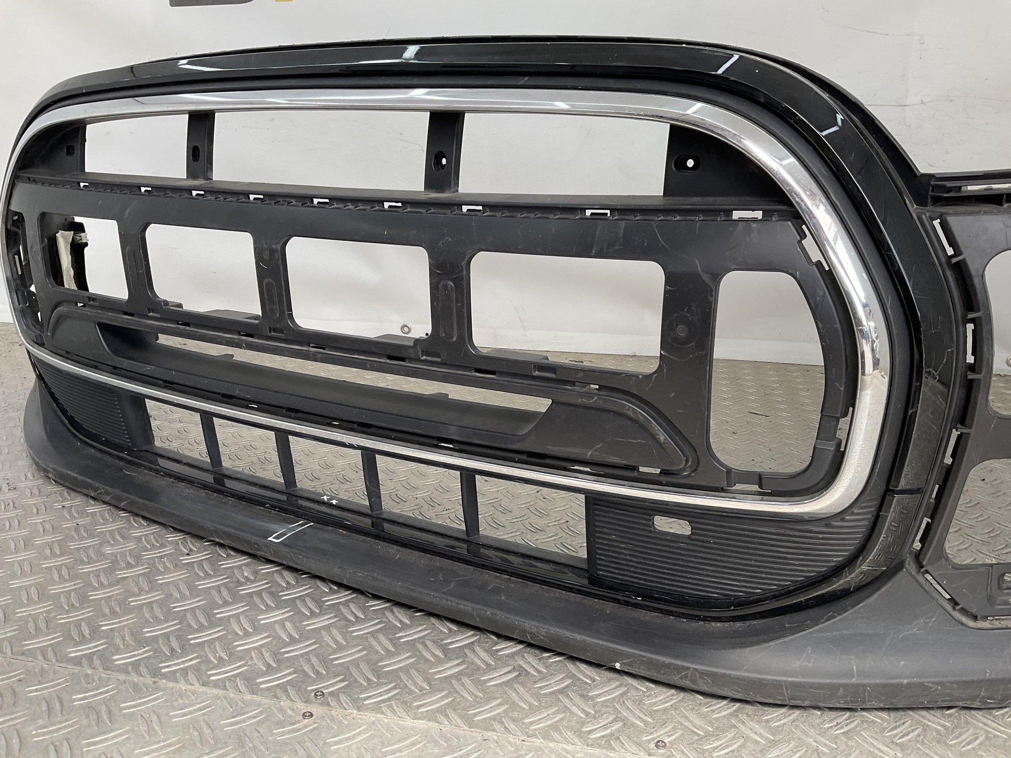 Bumper Mini Cooper F56 F55 One 114129-10 Voorbumper K1-23200