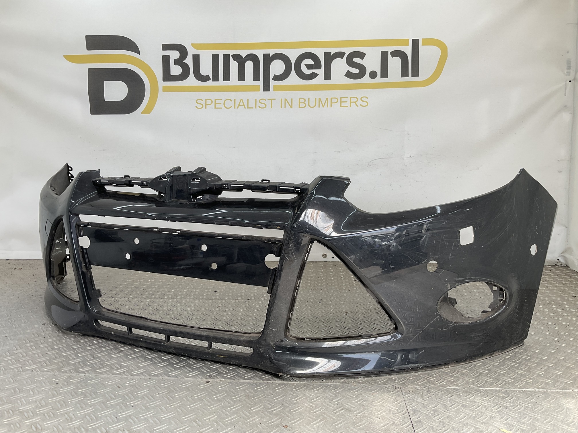 BUMPER FORD FOCUS MK3 ST LINE ST-Line 10-14 BM51-17757-A VOORBUMPER D9-23202
