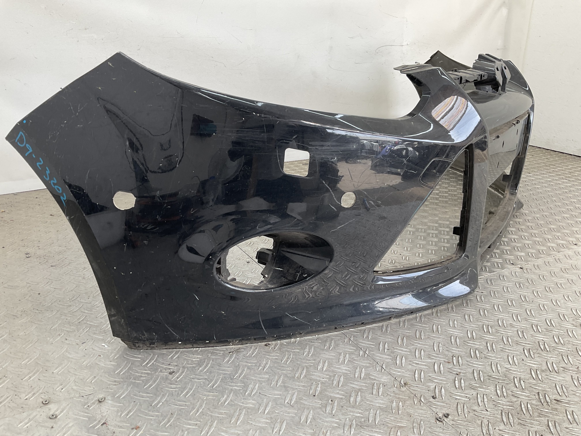BUMPER FORD FOCUS MK3 ST LINE ST-Line 10-14 BM51-17757-A VOORBUMPER D9-23202