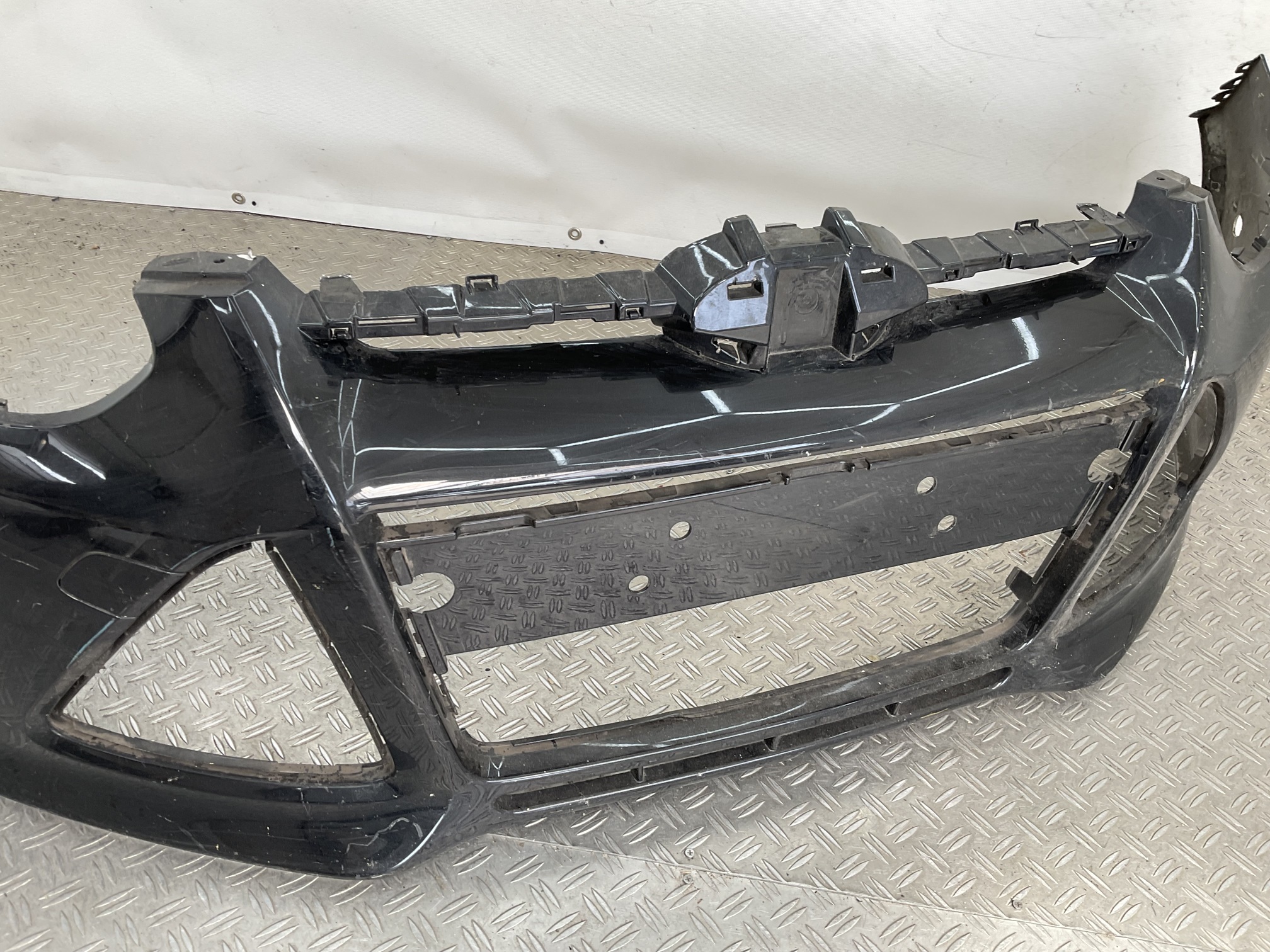 BUMPER FORD FOCUS MK3 ST LINE ST-Line 10-14 BM51-17757-A VOORBUMPER D9-23202