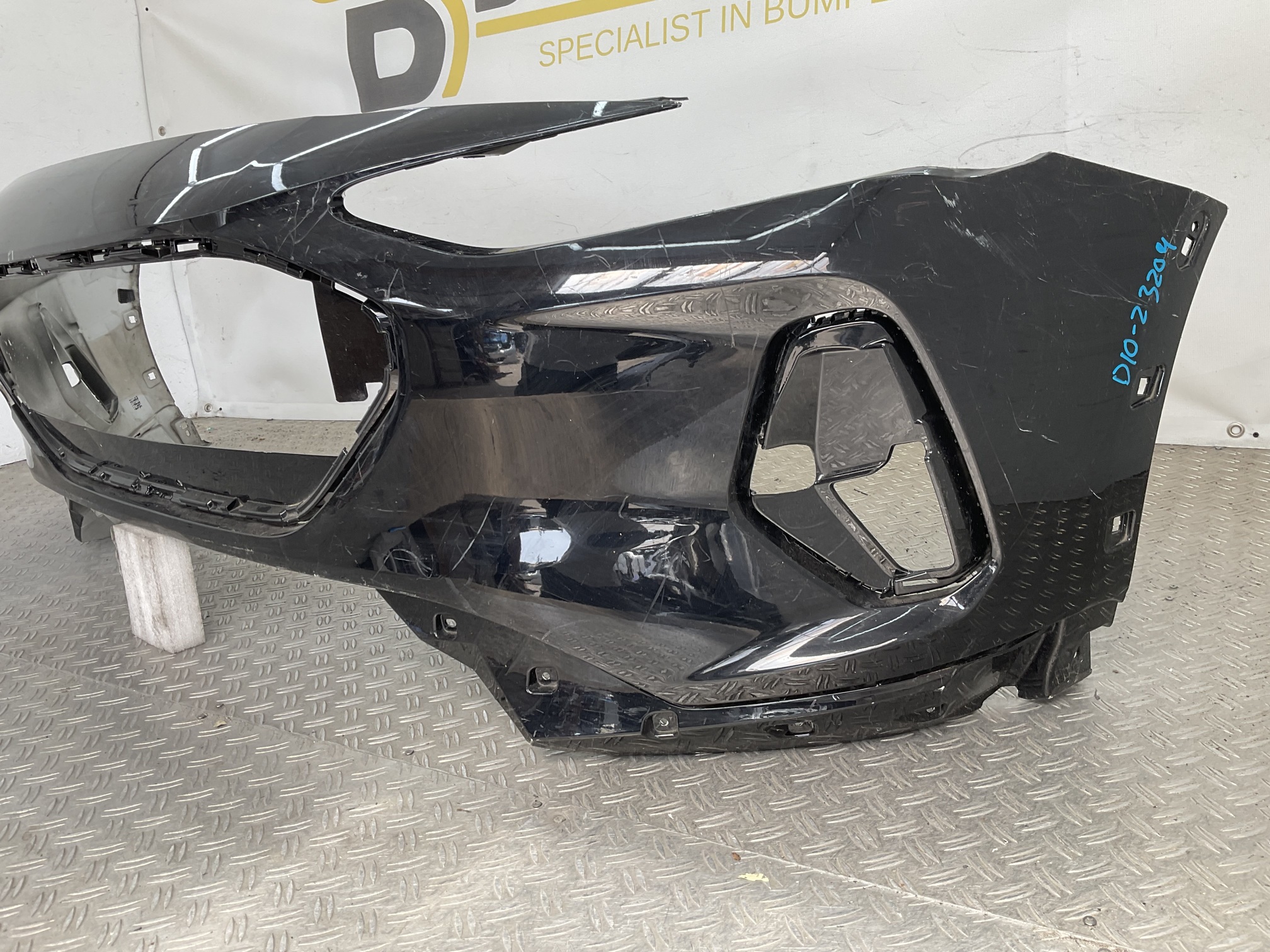 Bumper Ford Focus MK4 STline ST-Line 2020 NX7B-17757-U Voorbumper D10-23204